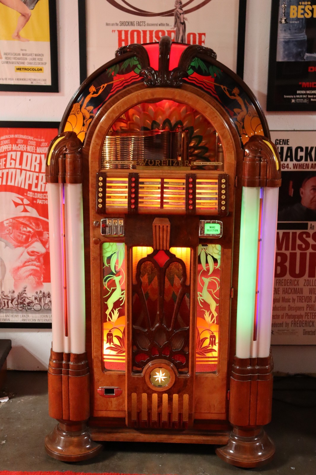 Vintage 1942 Wurlitzer 950 Jukebox Fully Serviced Original Great Working Vintage 1942 Wurlitzer 950 Jukebox Fully Serviced Original Great Working