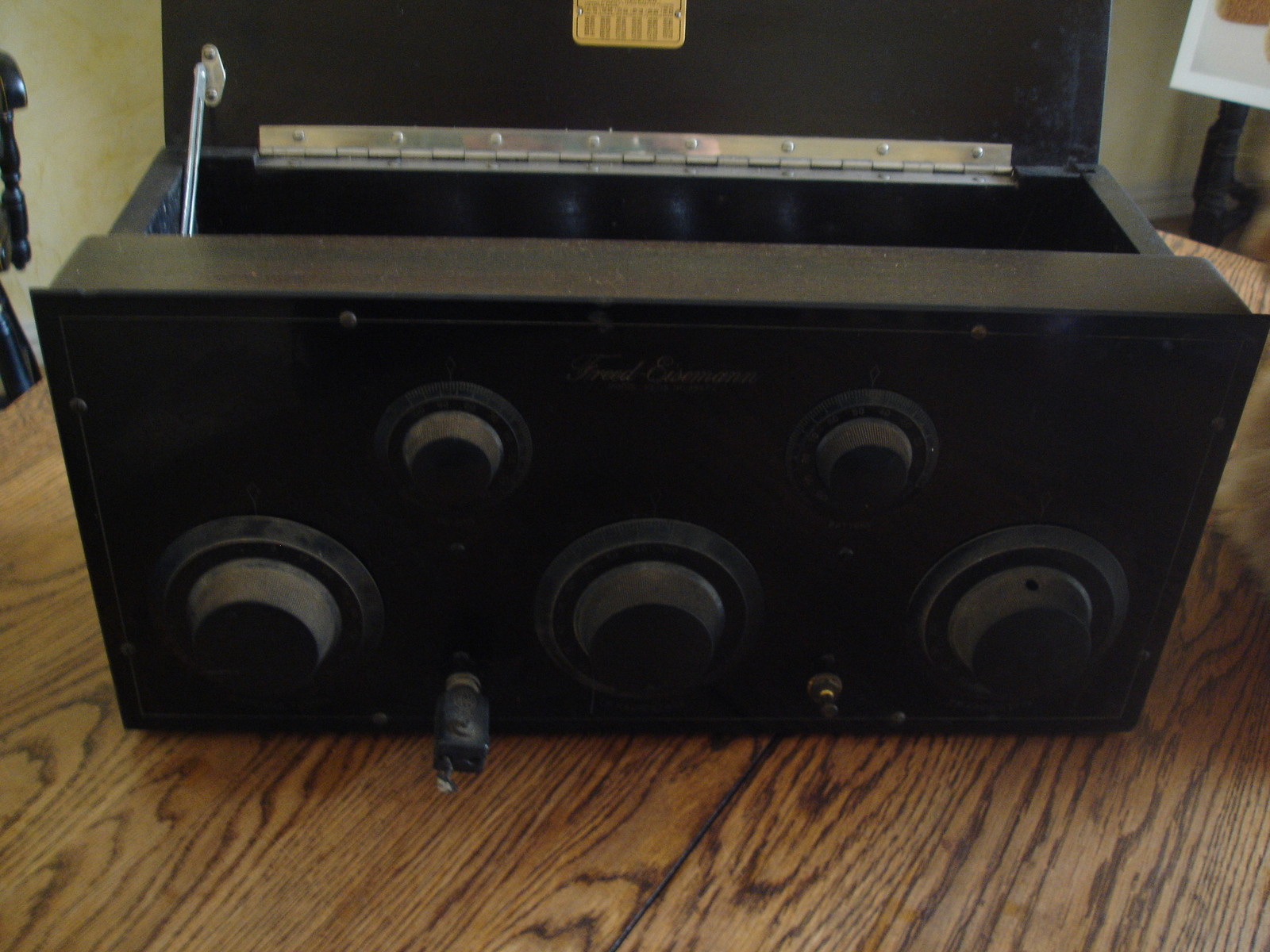 TEXAS ESTATE WWII MARINE 1920's FREED EISEMANN FE-15 RADIO RECEIVER W TUBES