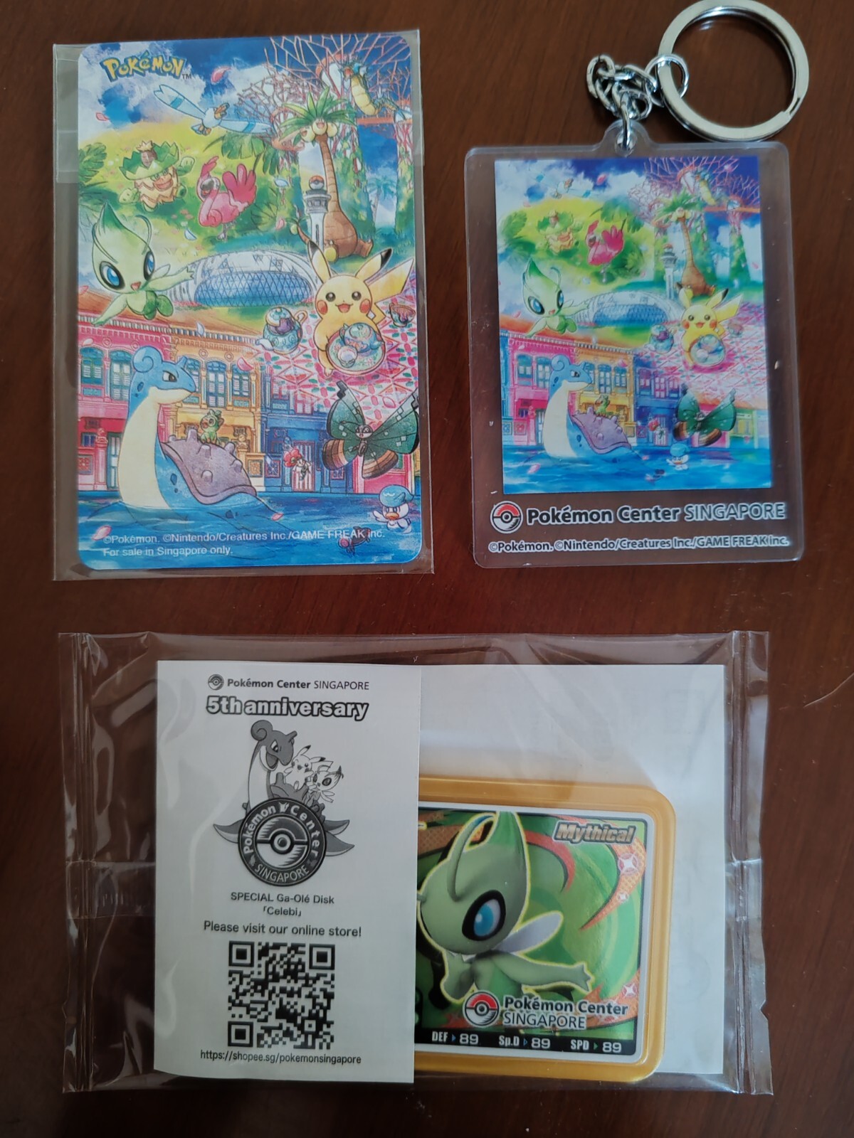 Pokemon Center Singapore 5th Anniversary Rare keychain, Celebi Ga-Olé, Ez-Link Pokemon Center Singapore 5th Anniversary Rare keychain, Celebi Ga-Olé, Ez-Link