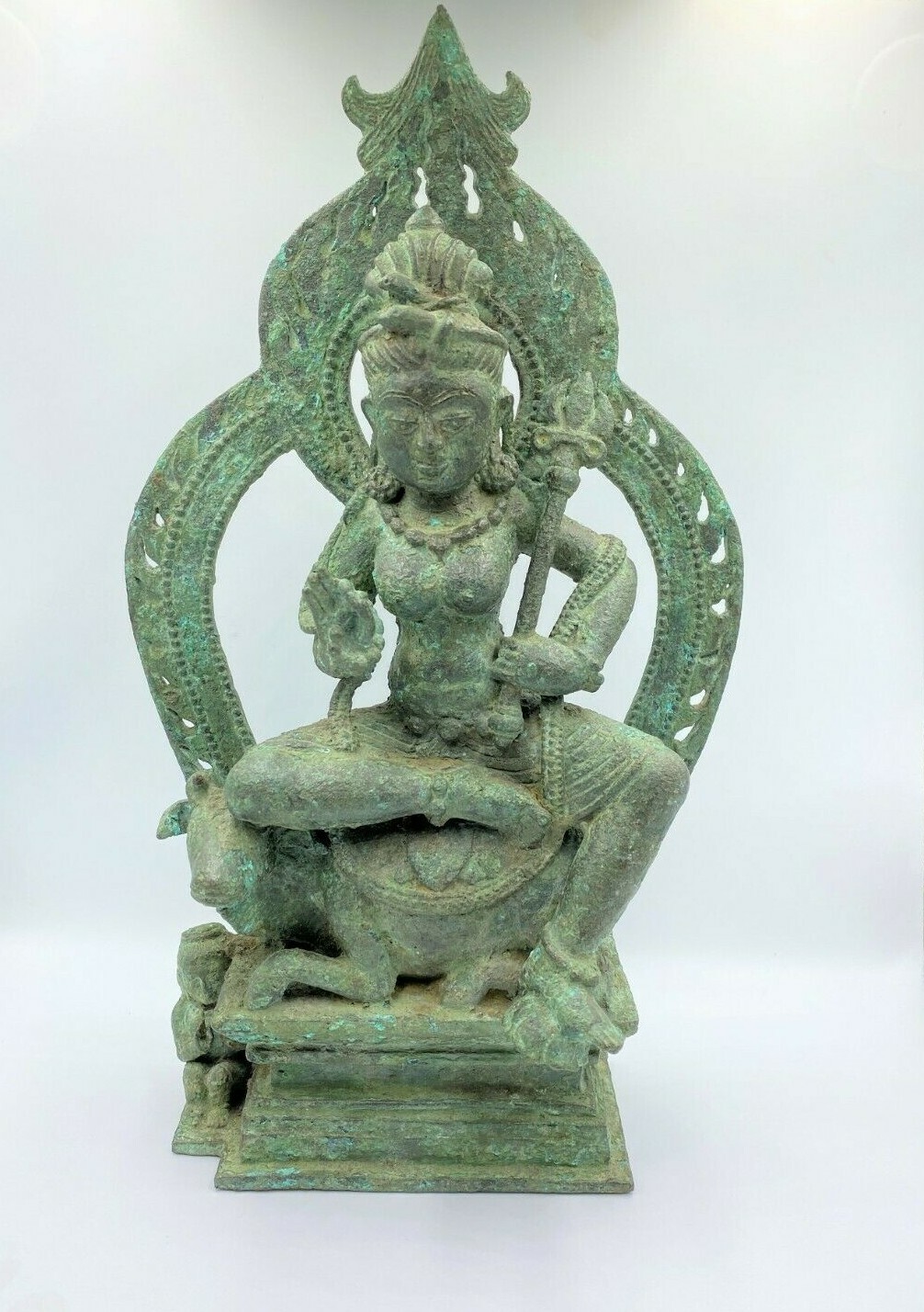 Old Ancient Bronze Seated Figure Of Deity Green Tare South East Asia 15 century Old Ancient Bronze Seated Figure Of Deity Green Tare South East Asia 15 century