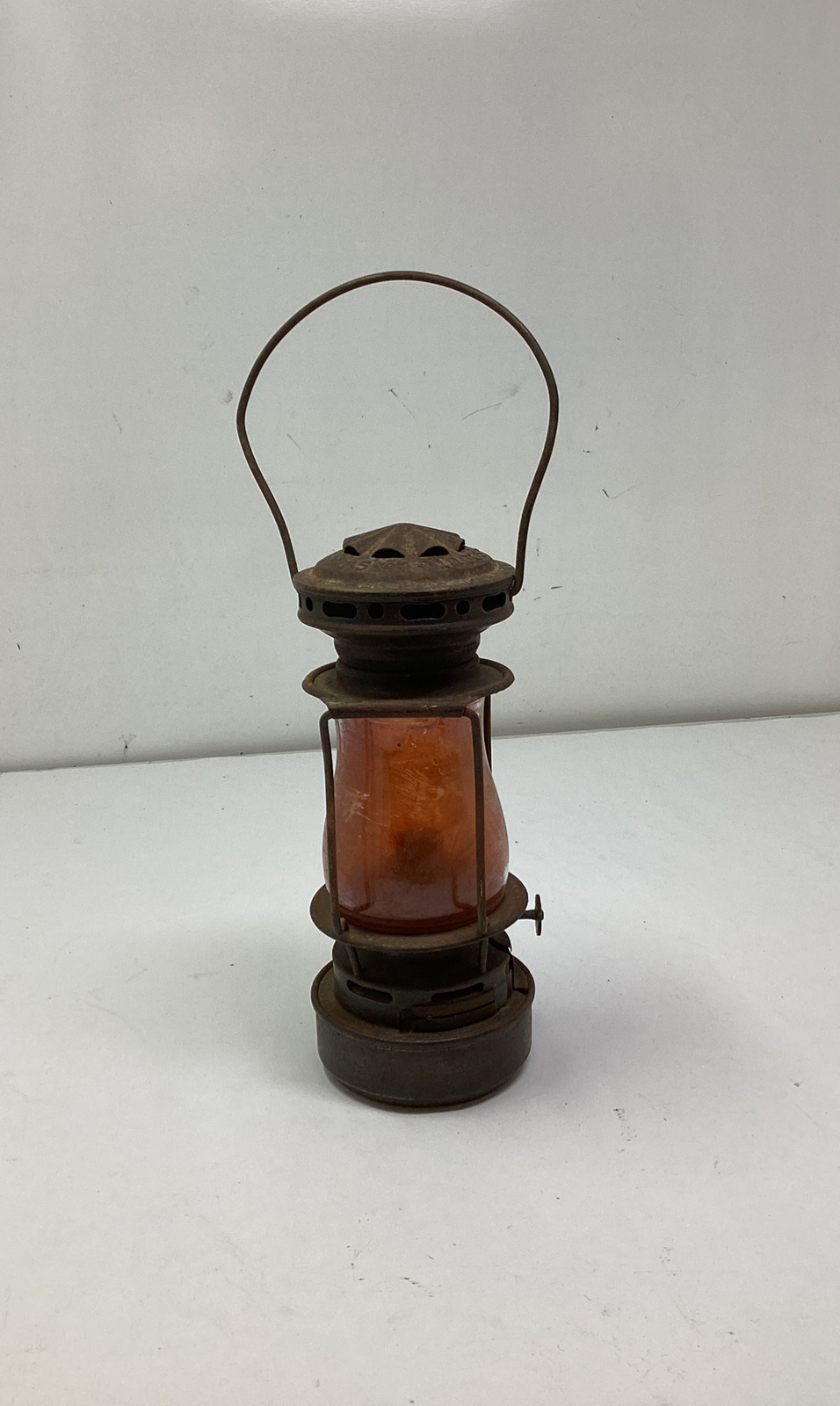 Early Dietz Scout Antique Small Skater Oil Lantern Lamp Pat 1914 