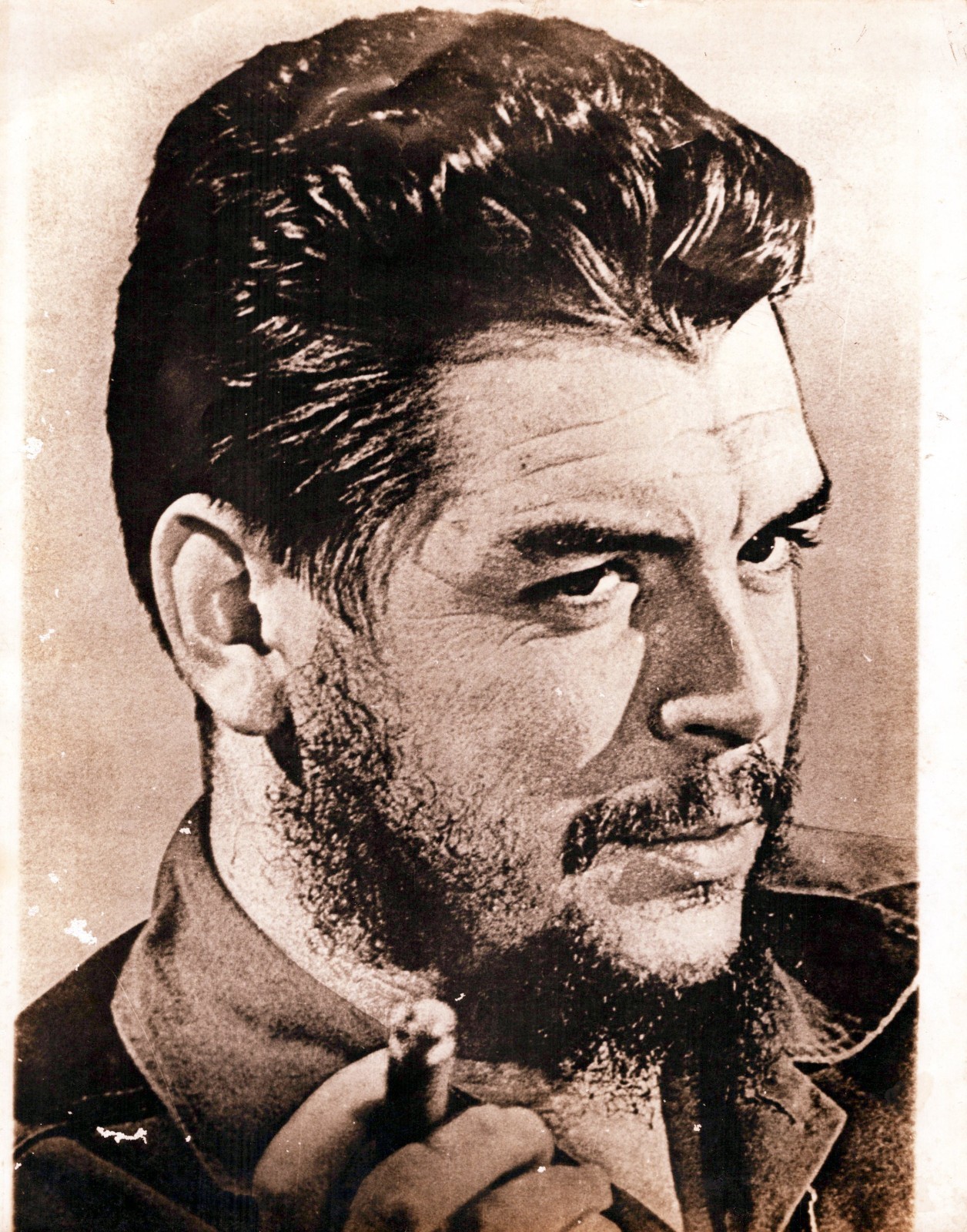 CUBA CUBAN REVOLUTION REBEL CHE GUEVARA SMOKING CIGAR 1960s PORTRAIT PHOTO MA73 CUBA CUBAN REVOLUTION REBEL CHE GUEVARA SMOKING CIGAR 1960s PORTRAIT PHOTO MA73