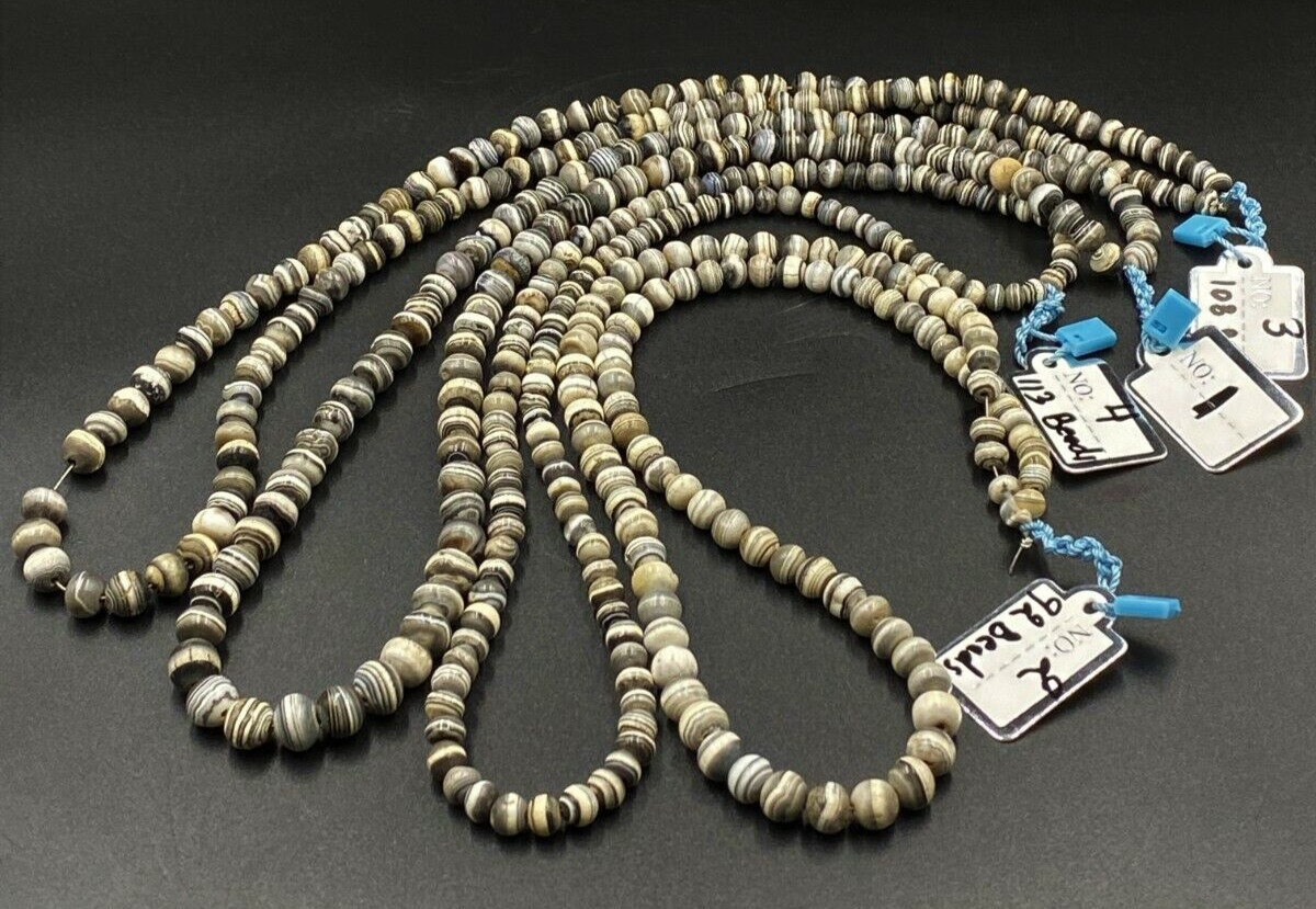 Himalayan Indo Tibetan Ancient banded agate from south India 2nd century Himalayan Indo Tibetan Ancient banded agate from south India 2nd century