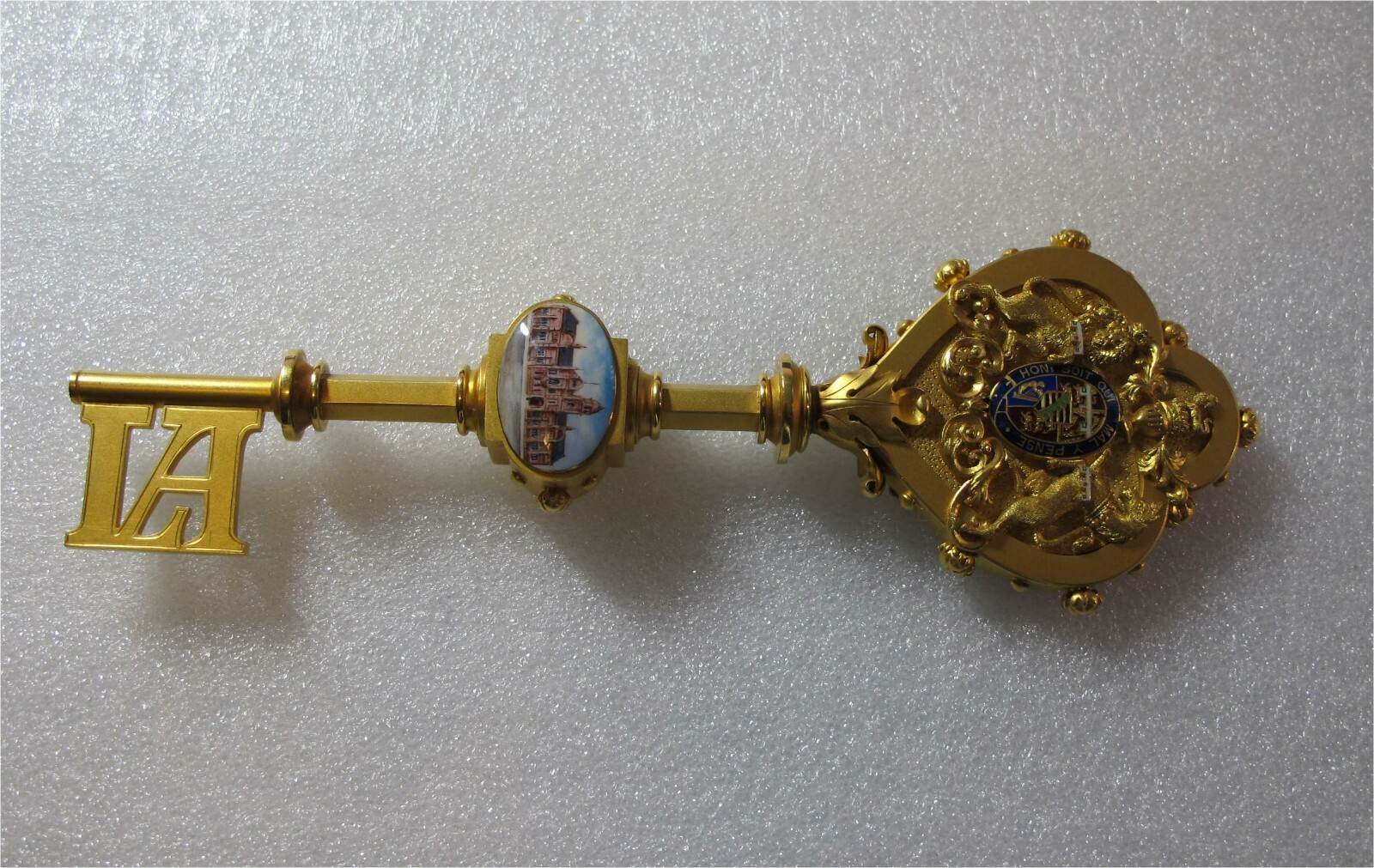 18K Gold Key To Princess Louise Duchess Of Argyll Technical Schools Victoria 18K Gold Key To Princess Louise Duchess Of Argyll Technical Schools Victoria