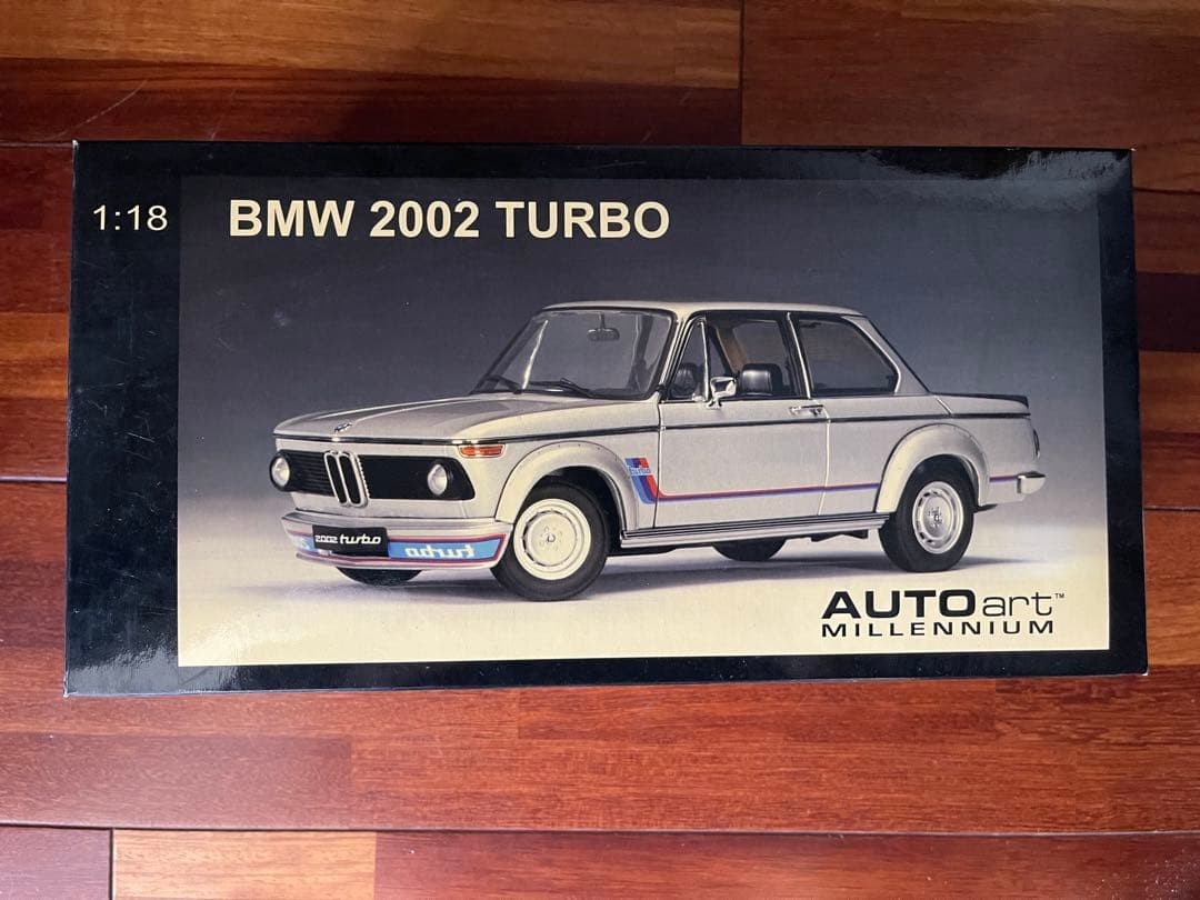 Bmw 2002 Turbo Mini Car Auto Art Millennium 1/18