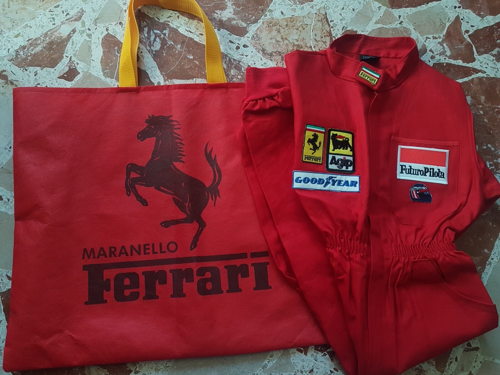 FERRARI BERGER PILOT SUIT F1 MARANELLO FORMULA ONE TRACK SUIT DRIVER SUIT RARE FERRARI BERGER PILOT SUIT F1 MARANELLO FORMULA ONE TRACK SUIT DRIVER SUIT RARE