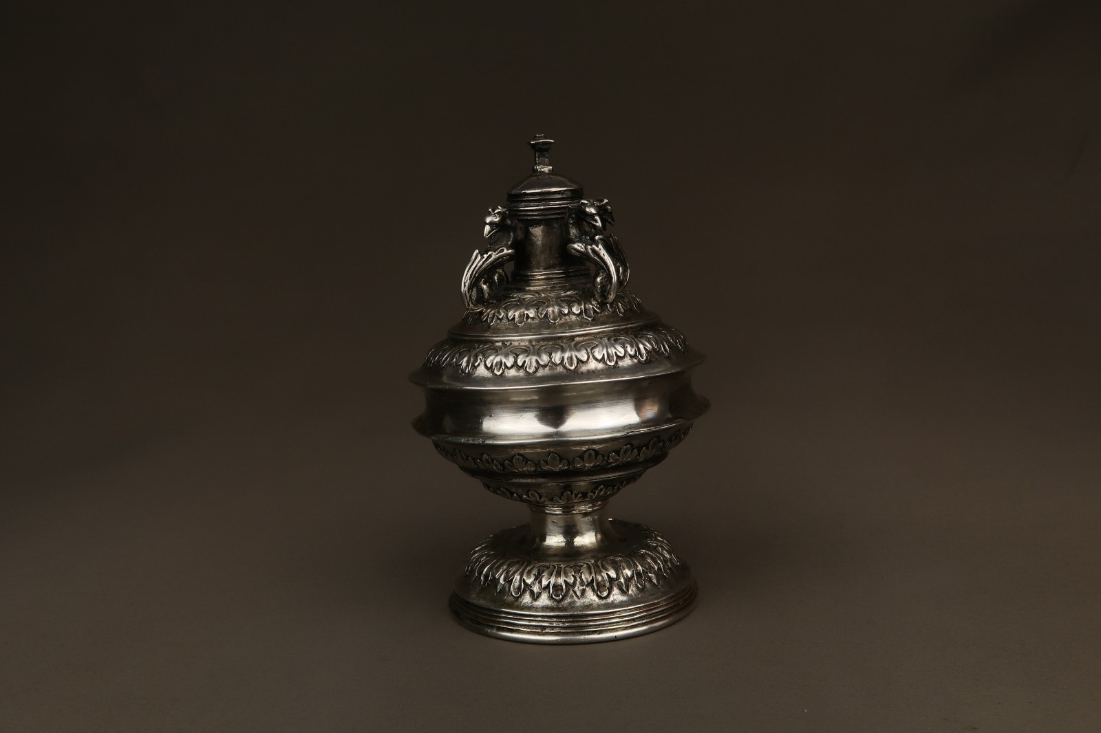 Rare Antique Spanish Silver Holy Oil Chrismatory 16th Century Rare Antique Spanish Silver Holy Oil Chrismatory 16th Century