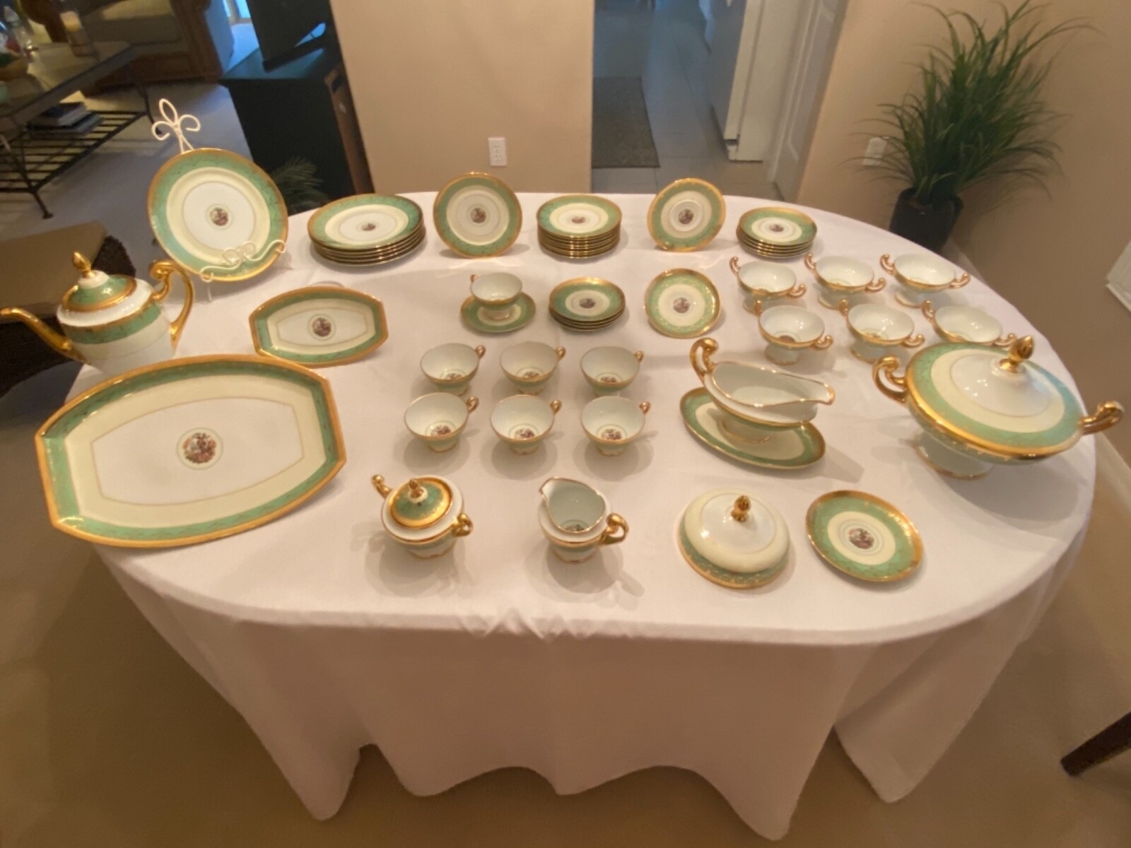 Antique 24k Gold Bohemian Czechoslovakian Dinnerware- 43 pieces Excellent buy Antique 24k Gold Bohemian Czechoslovakian Dinnerware- 43 pieces Excellent buy