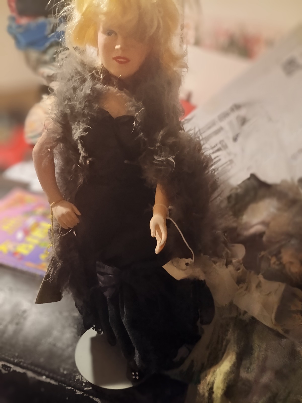 Mae West Vintage Doll Collectors Edition by Franklin Mint Mae West Vintage Doll Collectors Edition by Franklin Mint