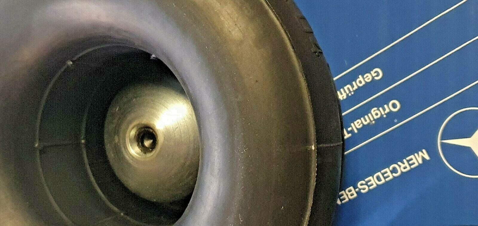 New Mercedes OEM Air bellows springs Mercedes W100 600 Pulmann Grand New Mercedes OEM Air bellows springs Mercedes W100 600 Pulmann Grand