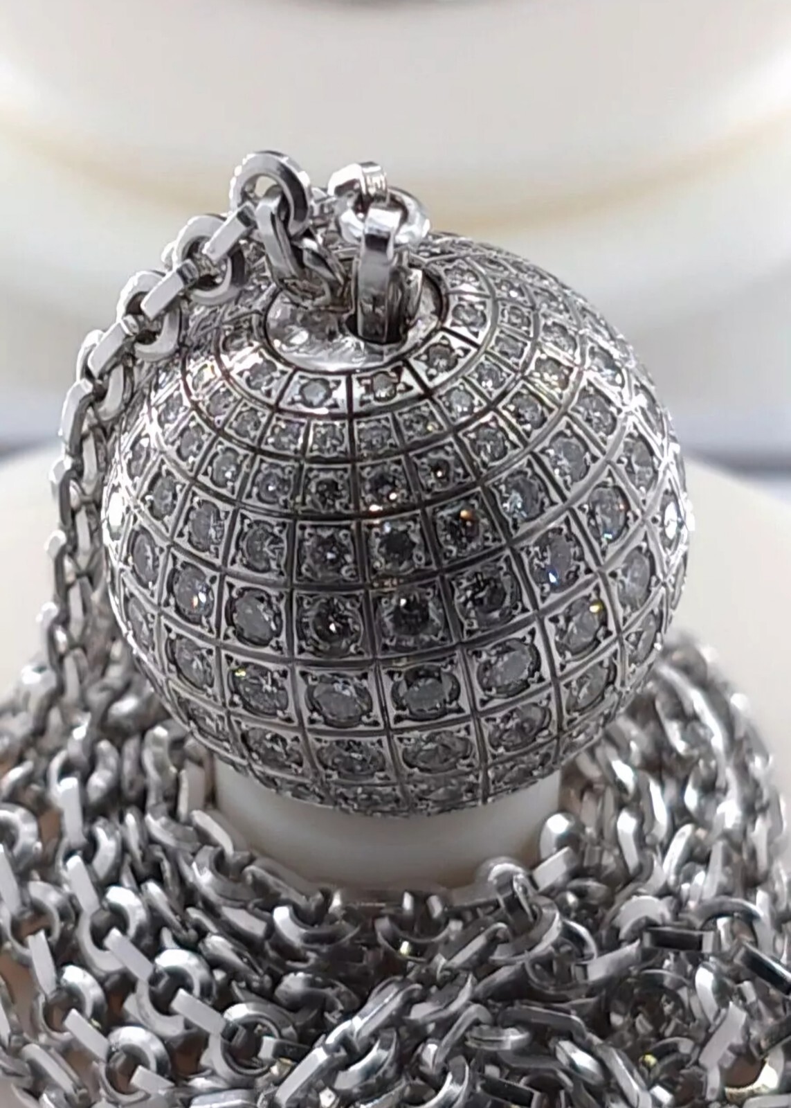 CARTIER 18K White Gold Diamond Disco Ball Pendant Necklace 32” Cable Link Authe CARTIER 18K White Gold Diamond Disco Ball Pendant Necklace 32” Cable Link Authe