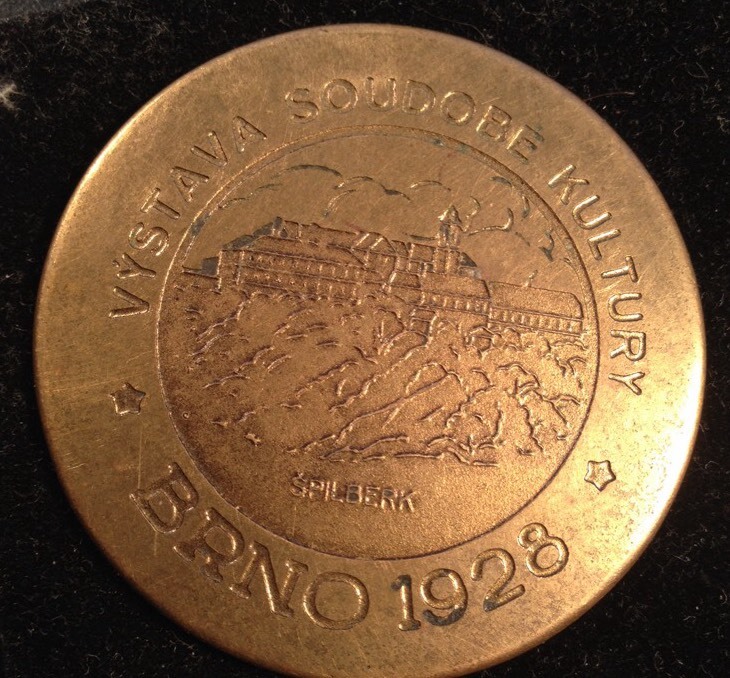 1928 Medal Spilberk Castle Brno Czech & 1/2 Family House Available in Cerne Pole 1928 Medal Spilberk Castle Brno Czech & 1/2 Family House Available in Cerne Pole