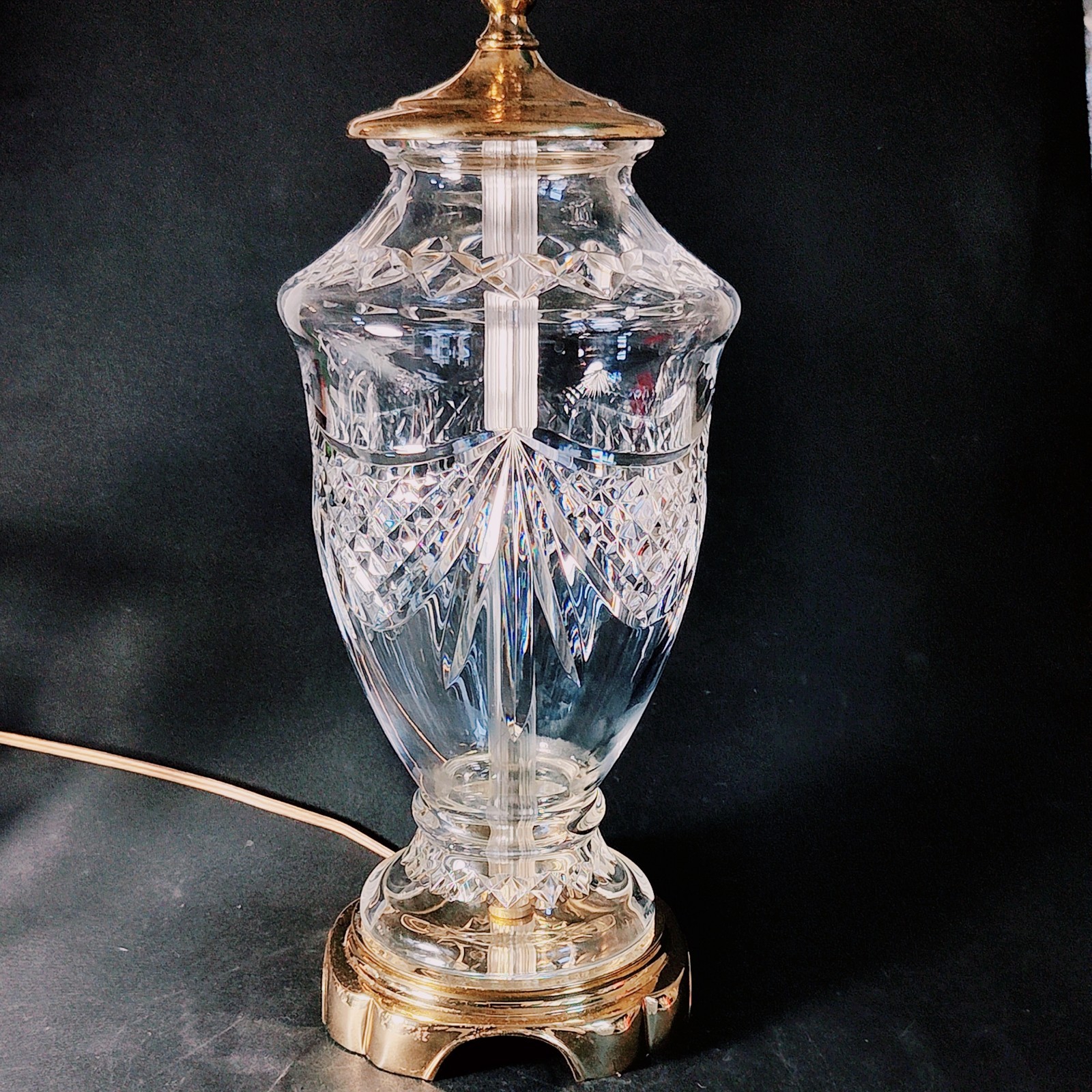 WATERFORD SOCIETY PENROSE ELECTRIC LAMP, Cut Lead Crystal, 27