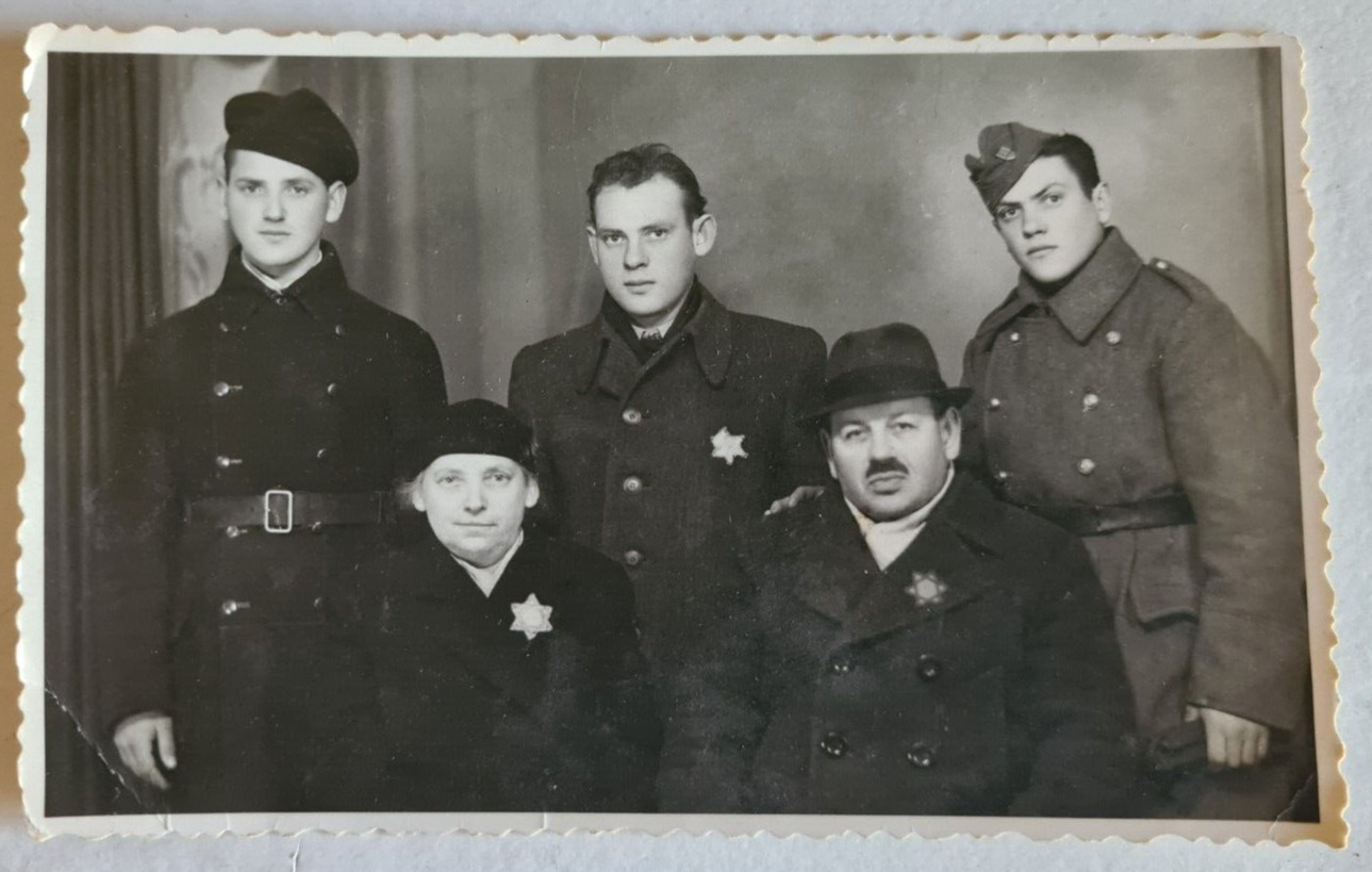 Judaica mega mega rare Original photograph of Jews wearing the Star of David WW2