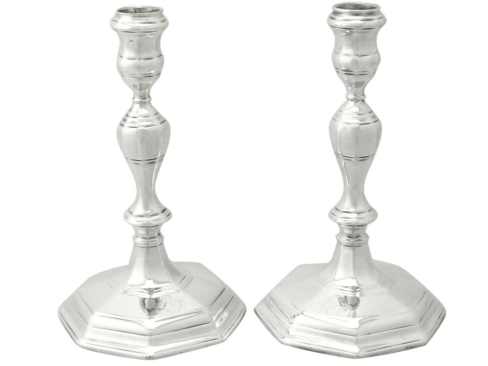 Antique Queen Anne Britannia Standard Silver Candlesticks 672g Height 17.7cm