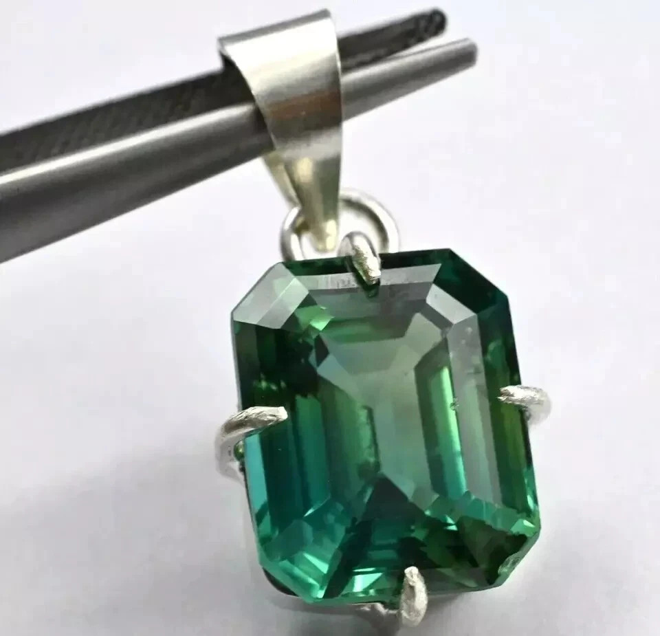 Certified 33.5 Ct+ Natural Emerald 925 Solid Silver Emerald Cut Pendant Gemstone Certified 33.5 Ct+ Natural Emerald 925 Solid Silver Emerald Cut Pendant Gemstone