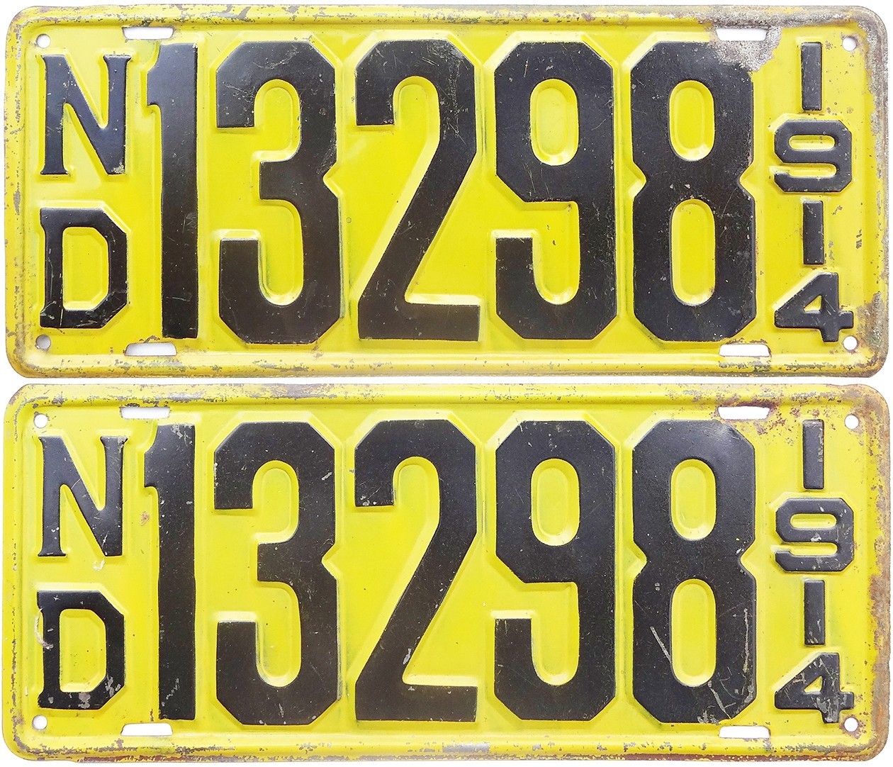 1914 NORTH DAKOTA license plate PAIR (GIBBY VERY GOOD)