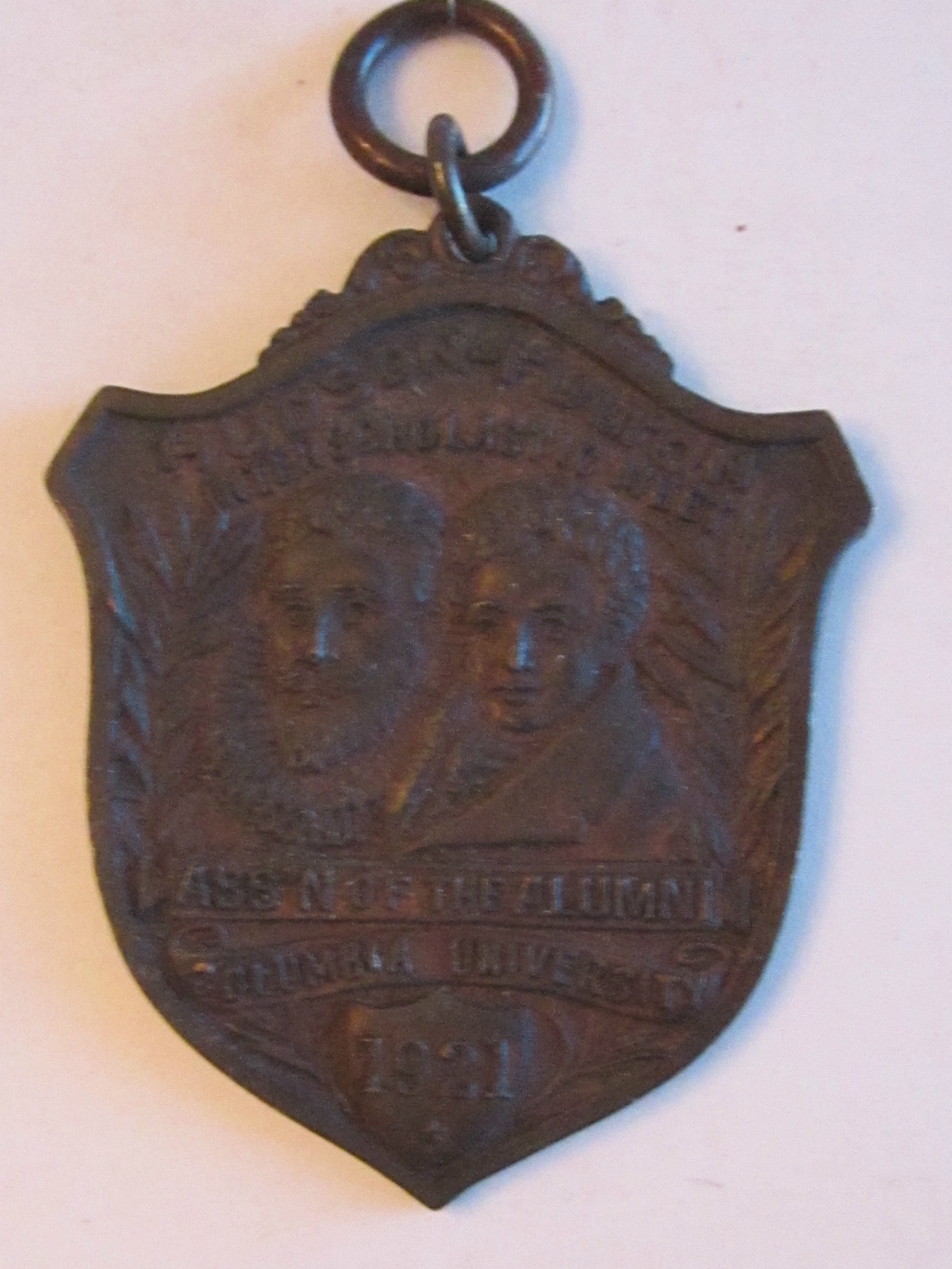 1921 HUDSON-FULTON COLUMBIA UNIVERSITY ASSOC. OF ALUMNI  MEDAL/BADGE  - TUB RRR