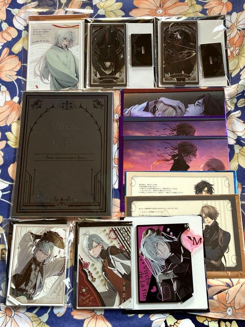Endless Virsch 3Rd Anniversary Acrylic Stand Booklet Meseka