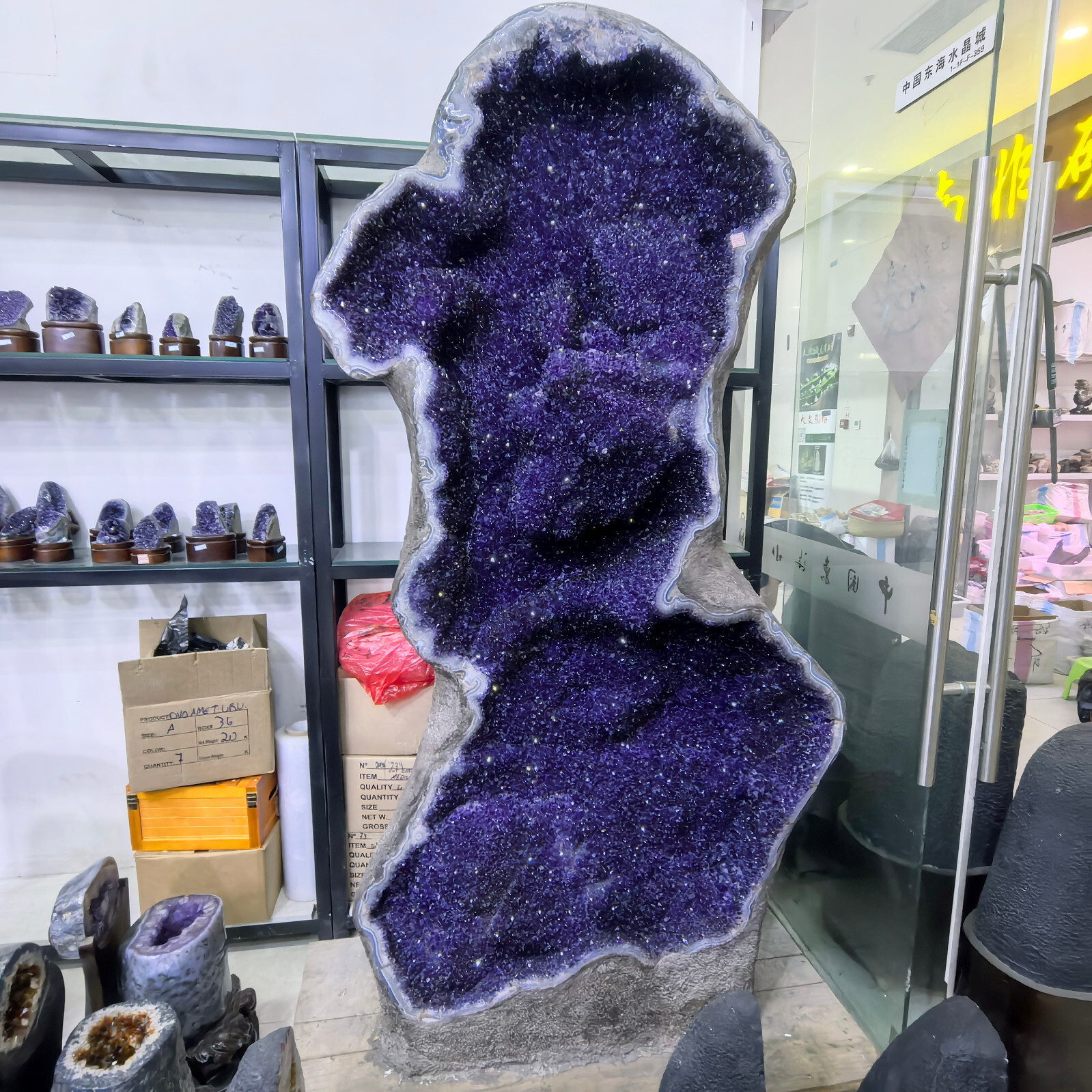 Large 3966LB Rare Natural Museum level Amethyst Crystal Church Cathedral geode