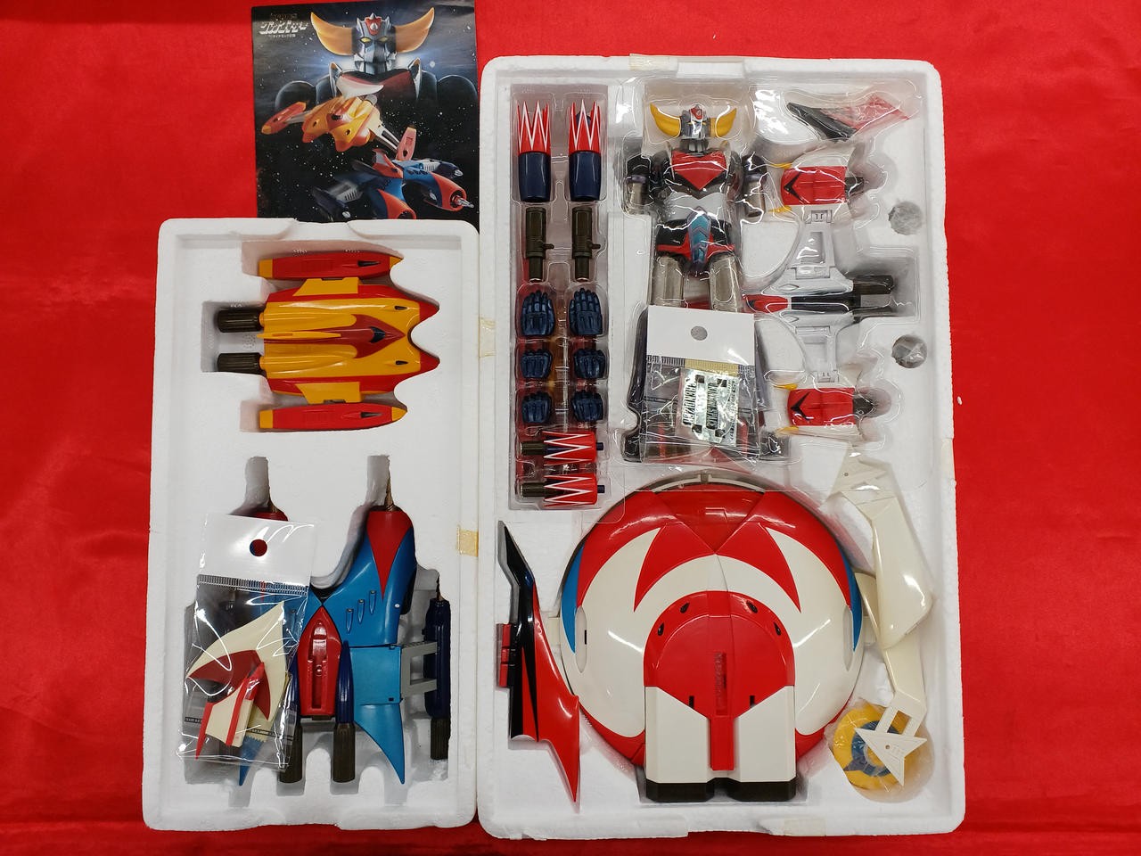 Soul of Chogokin GX-04s UFO Robo Grendizer King Of Space Set 15+ collector item Soul of Chogokin GX-04s UFO Robo Grendizer King Of Space Set 15+ collector item