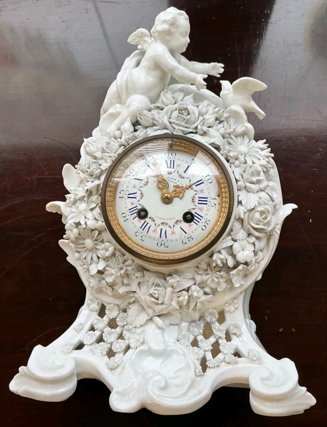 Fabulous Meissen Style Porcelain Figural Mantel clock – ca1880