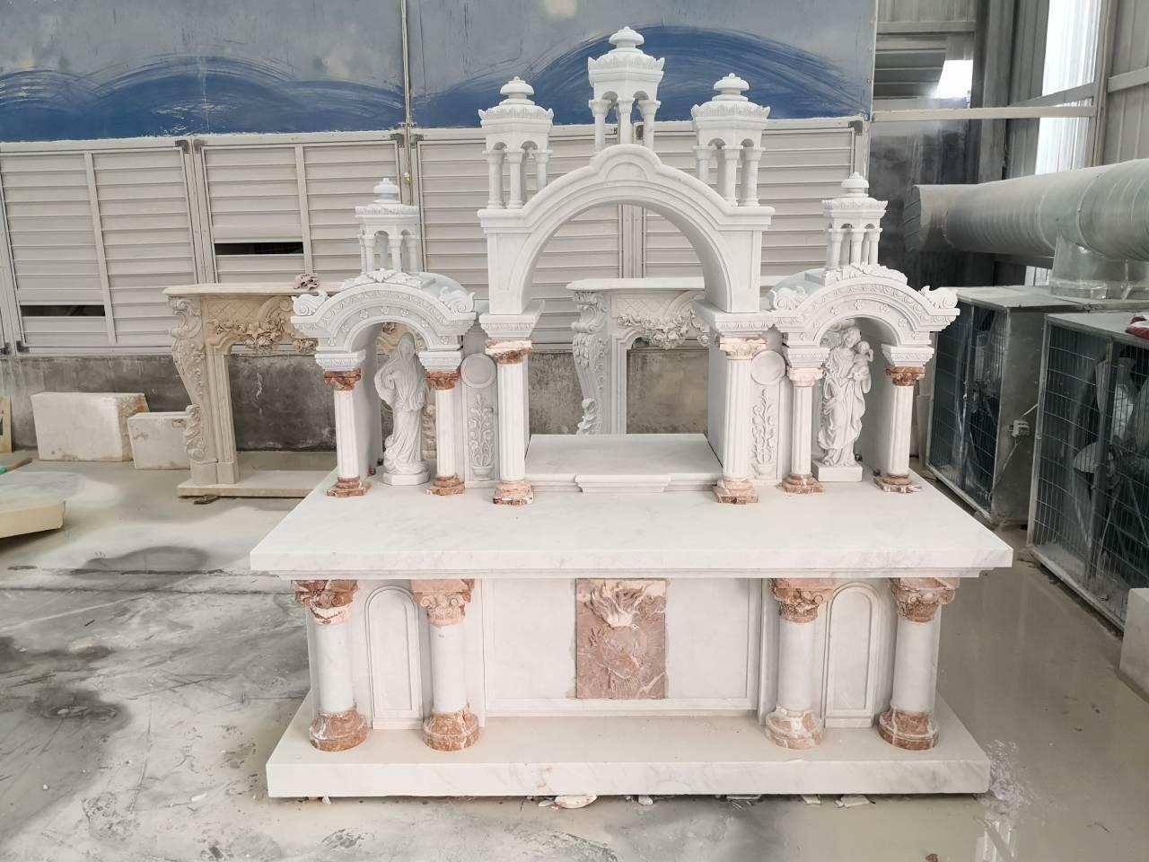 INCREDIBLE CARVED GOTHIC MARBLE RELIGIOUS CHURCH ALTAR WITH JESUS AND MARY - CA4