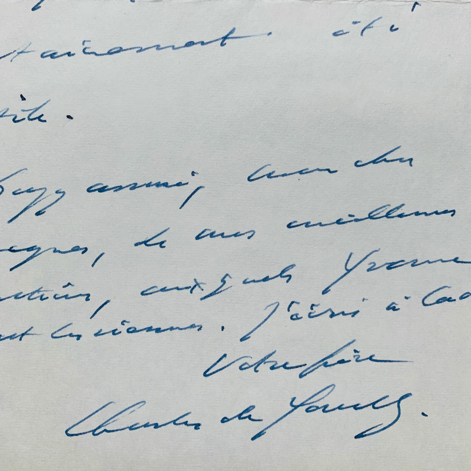 Charles de Gaulle salutes Jacques Vendroux's political action