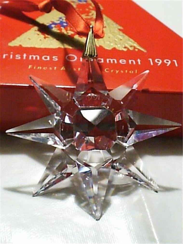 SWAROVSKI 1991 ORNAMENT-NEAR-MINT IN BOX WITH CERTIFICATE SWAROVSKI 1991 ORNAMENT-NEAR-MINT IN BOX WITH CERTIFICATE