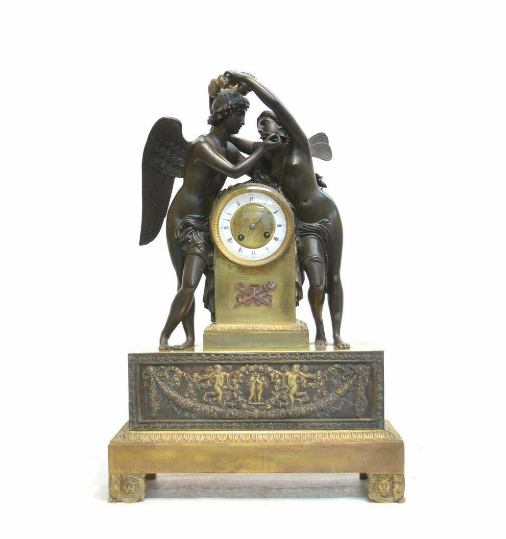 RARE ANTIQUE FRENCH GILT BRONZE FIGURAL MANTEL CUPID & PSYCHE, 1820s
