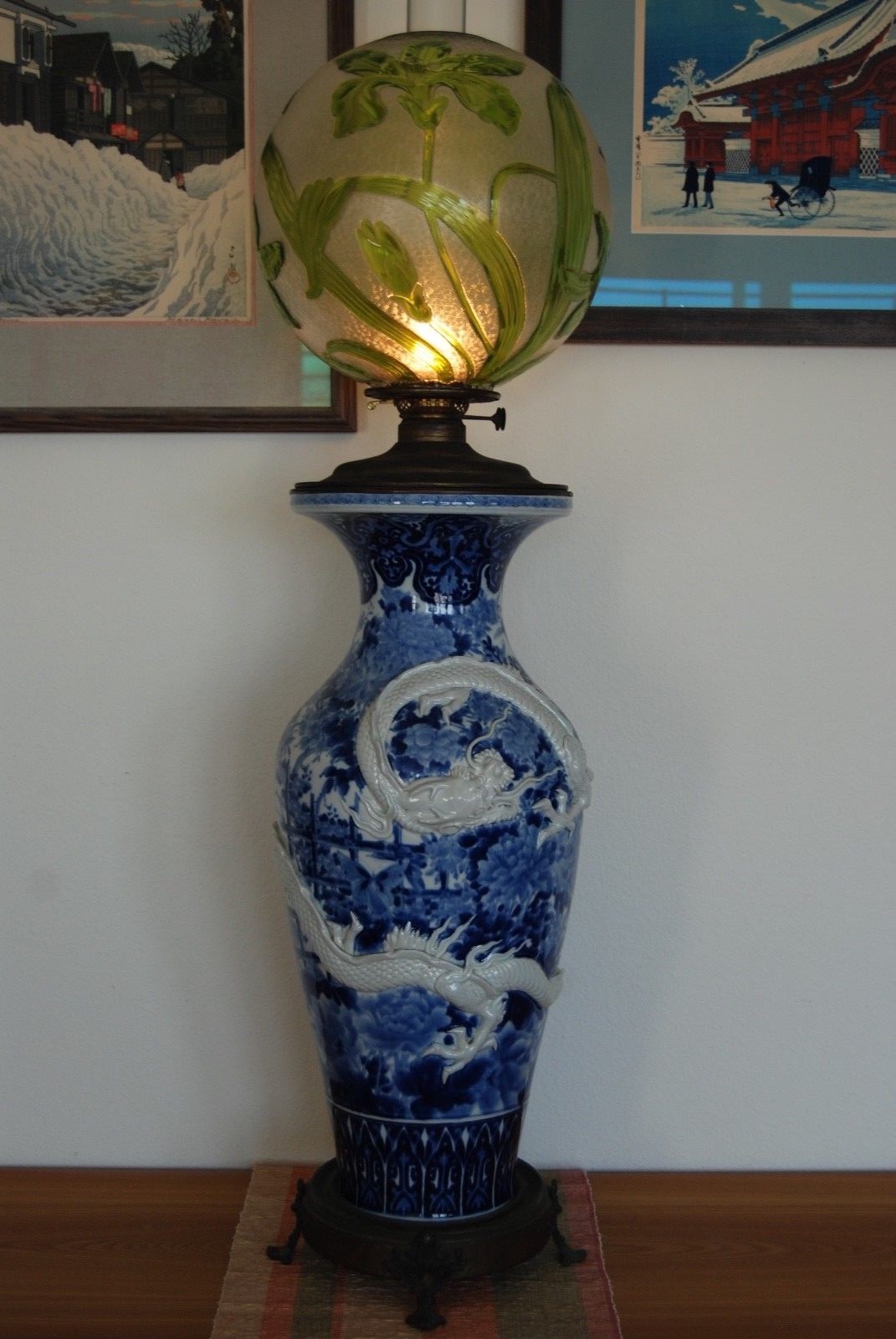 ANTIQUE ART NOUVEAU JAPANESE CHINESE PORCELAIN DRAGON BACCARAT GLASS OIL LAMP ANTIQUE ART NOUVEAU JAPANESE CHINESE PORCELAIN DRAGON BACCARAT GLASS OIL LAMP