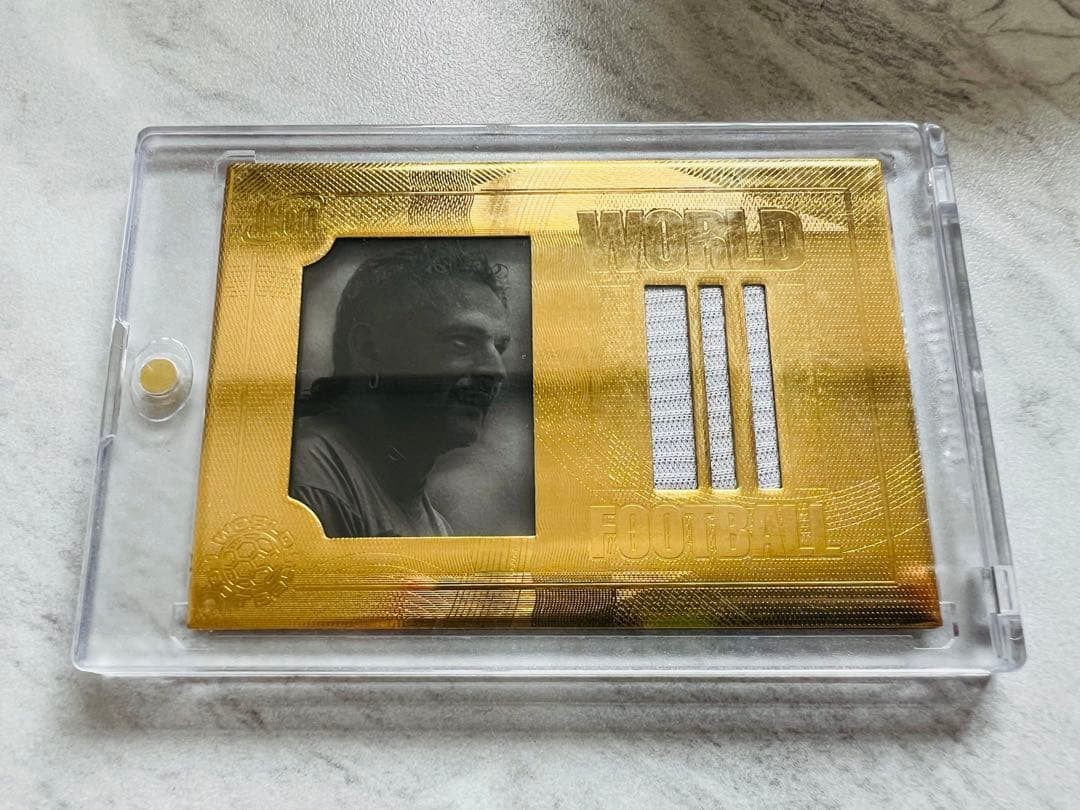 2006 FUTERA Gold Memocell Roberto Baggio Limited Memorabilia Card From Japan