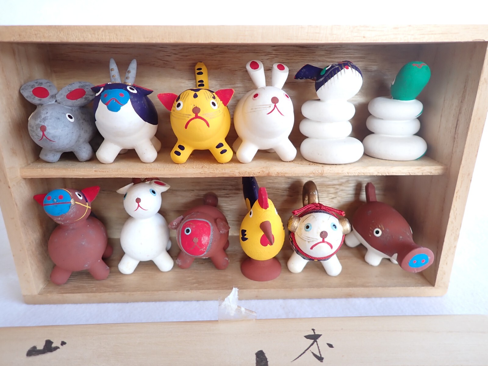 Wooden Zodiac figurines Caving twelve zodiac animals for luck made it in 1985 Wooden Zodiac figurines Caving twelve zodiac animals for luck made it in 1985