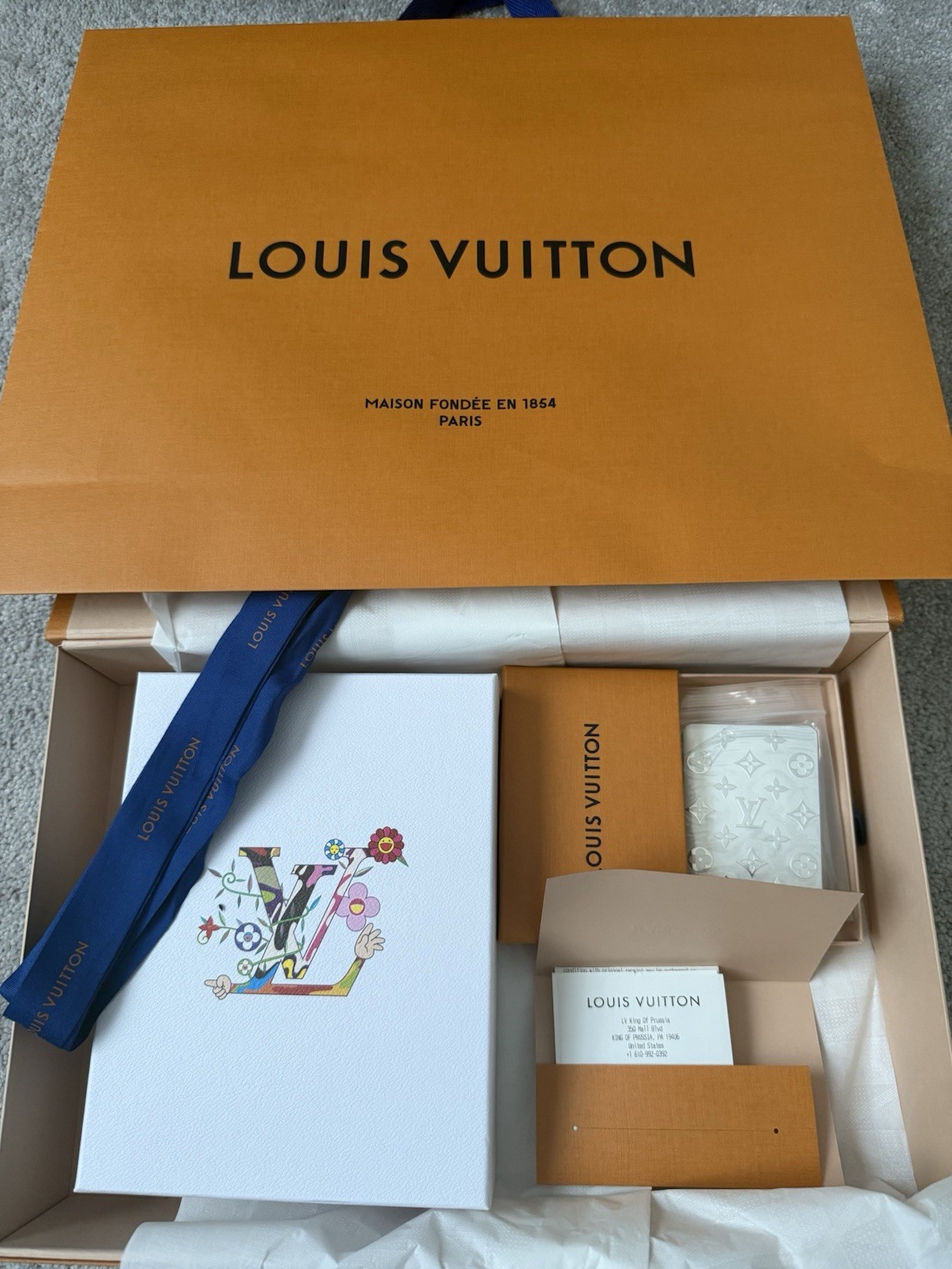 LOUIS VUITTON 20th Anni Takashi Murakami Trading Cards Metal Silver ULTRA RARE LOUIS VUITTON 20th Anni Takashi Murakami Trading Cards Metal Silver ULTRA RARE