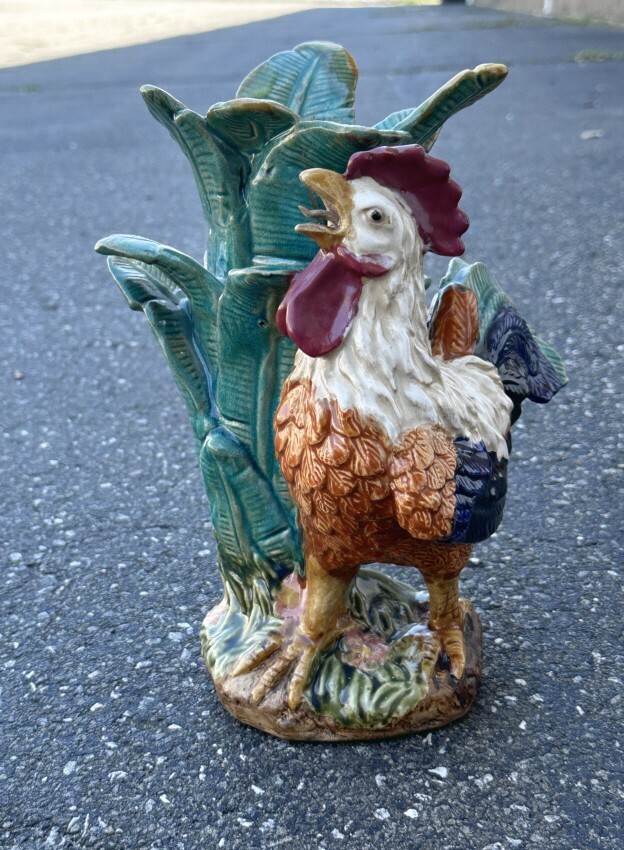 Antique 19thc majolica crowing rooster vase Probably Portugese Richly detailed