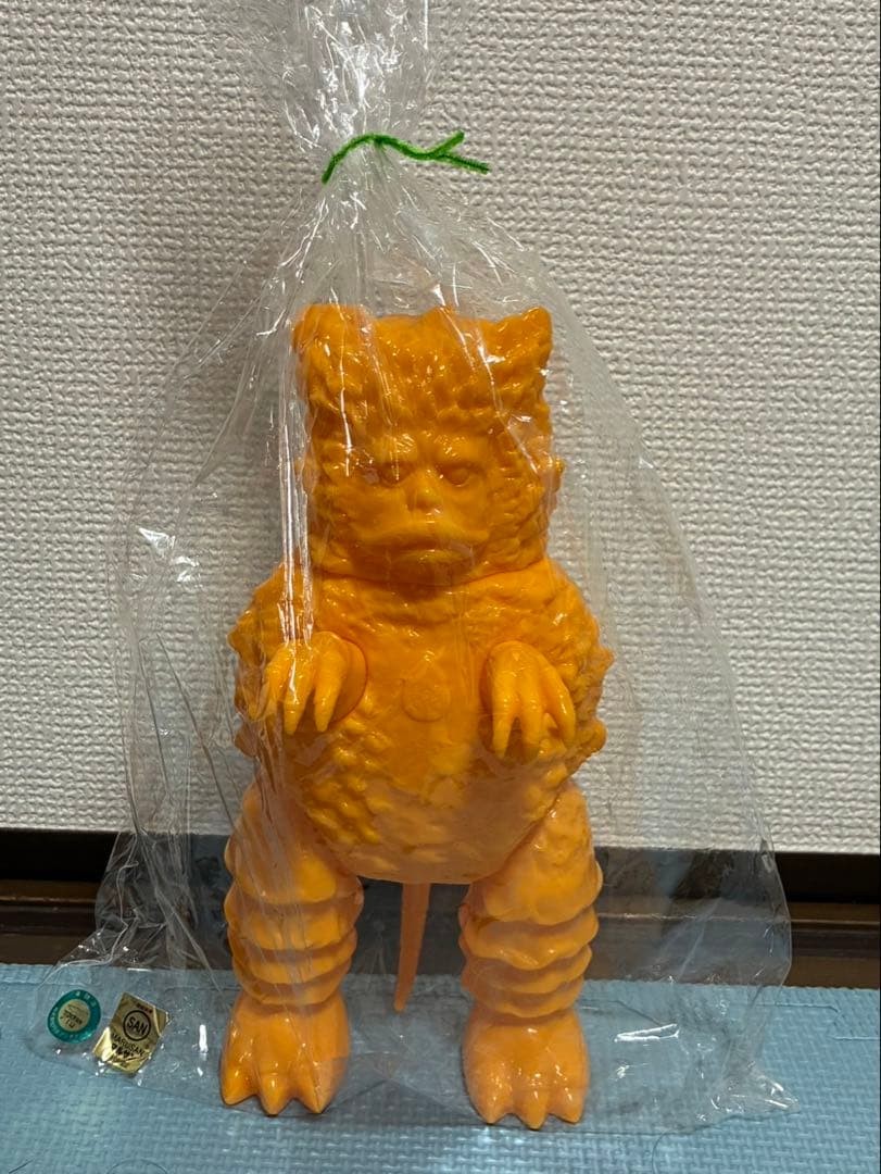 M1 Garamon Original 1st Edition Marusan Sofubi Unpainted Ultraman Series M1 Garamon Original 1st Edition Marusan Sofubi Unpainted Ultraman Series