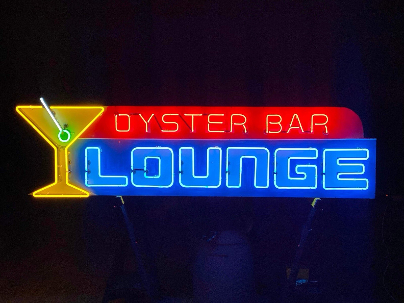 Neon Sign Oyster Bar Lounge Martini Glass