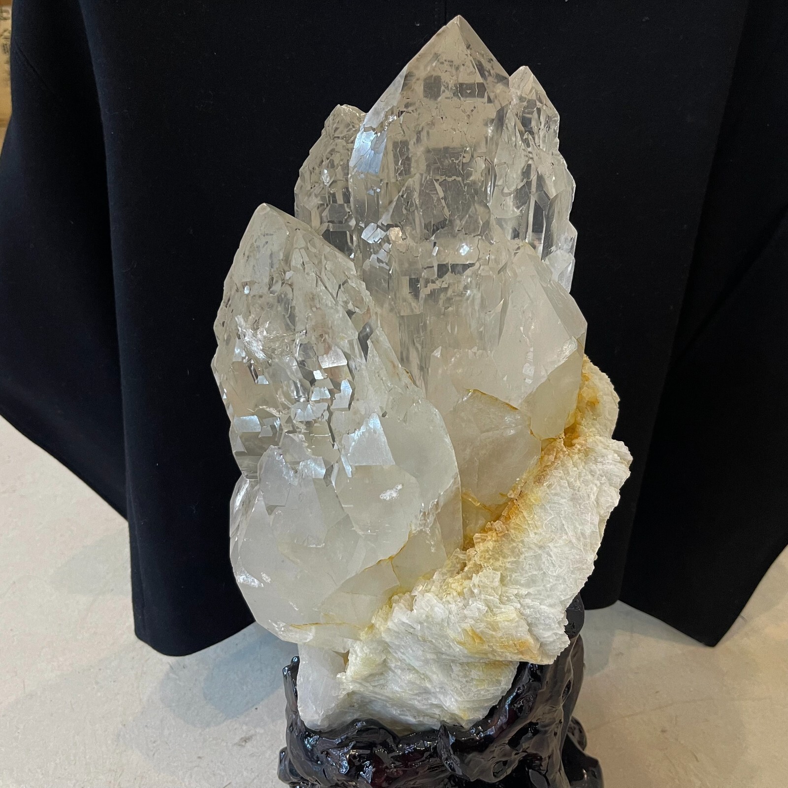 51.82LB Colombia Natural high-quality clear quartz castle crystal specimen+stand