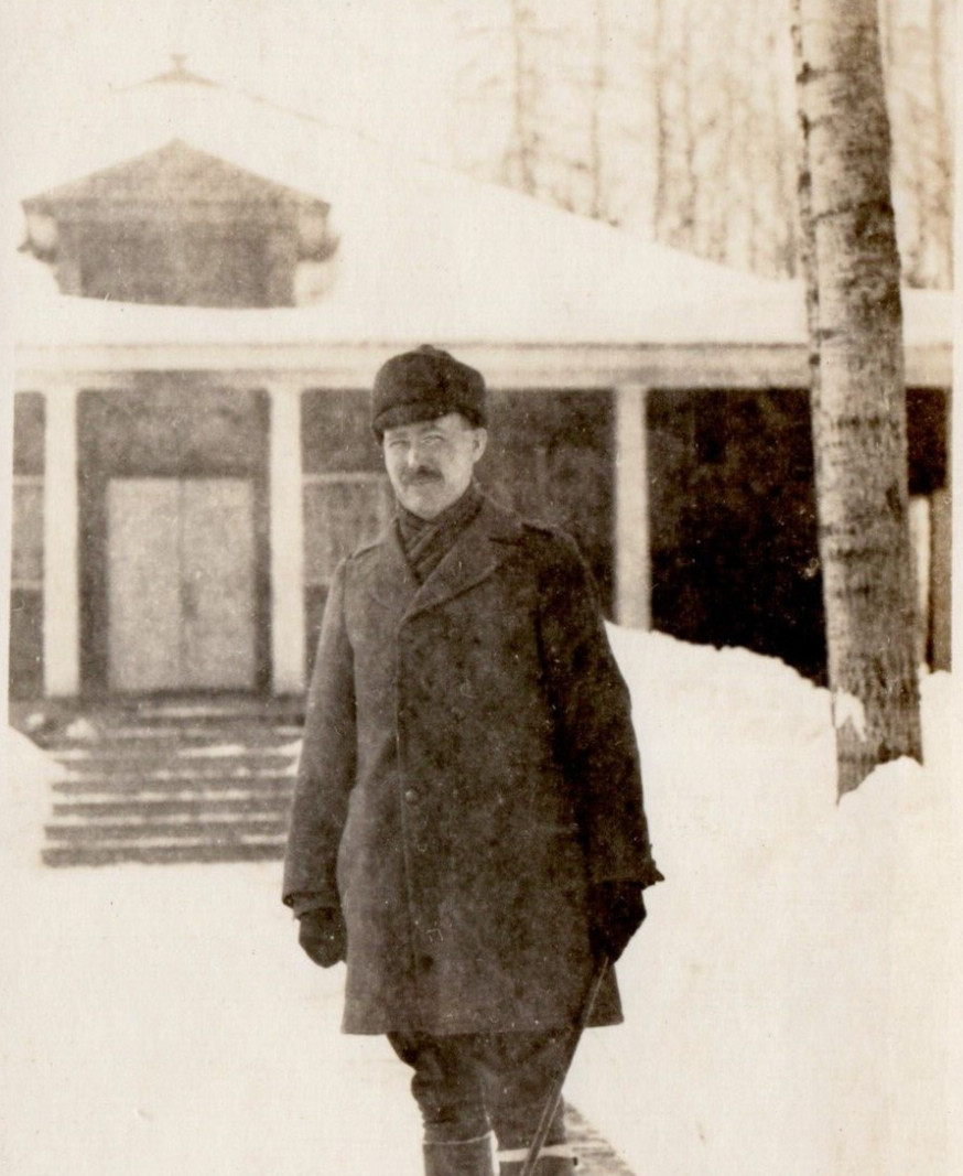 1917 Captain Winter Snow Portrait Militaria WWI WW1 War RPPC Postcard 1917 Captain Winter Snow Portrait Militaria WWI WW1 War RPPC Postcard