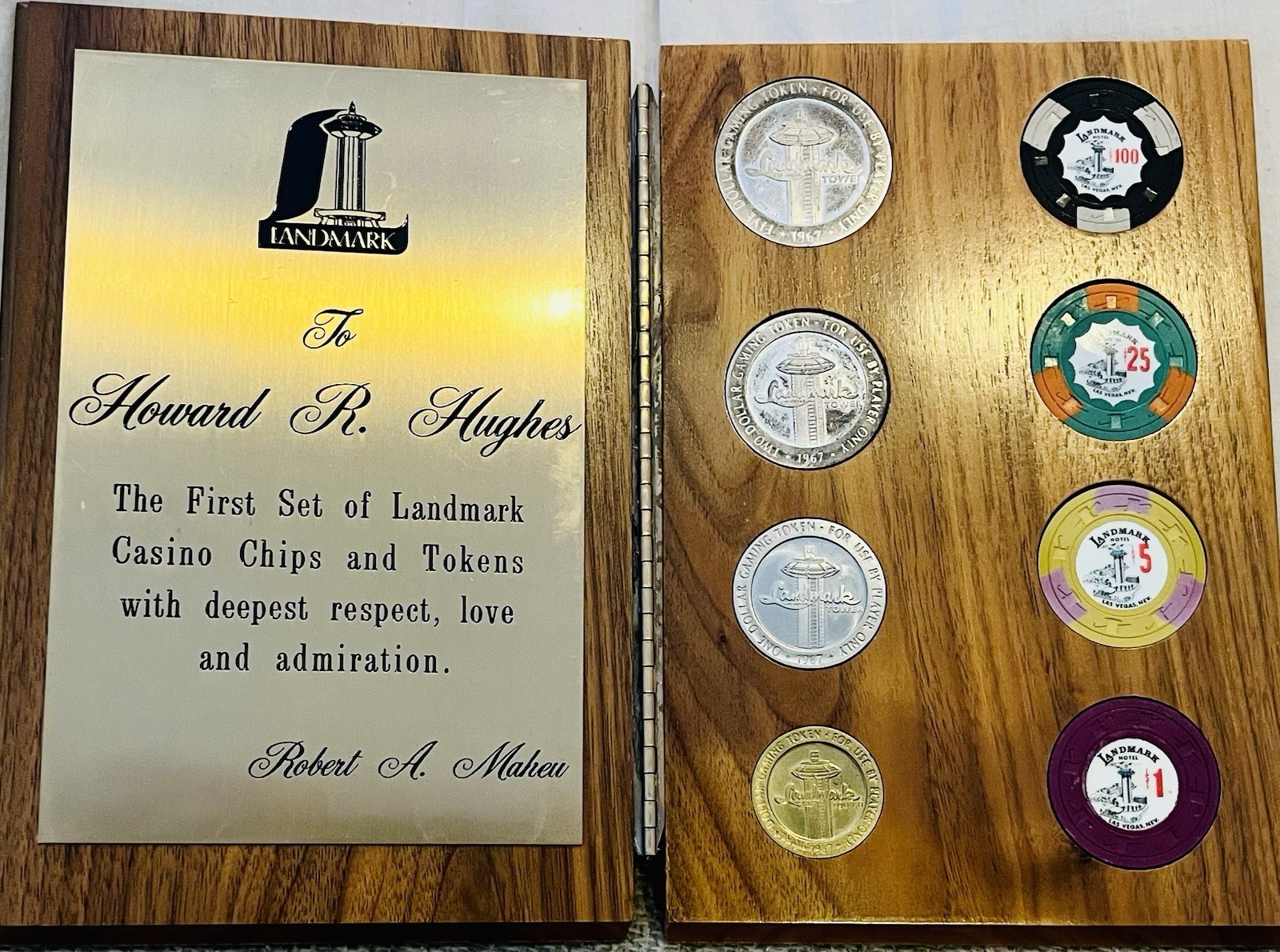 1967 Landmark Casino Chip Set To Howard Hughes From Robert Maheu Unique Museum 1967 Landmark Casino Chip Set To Howard Hughes From Robert Maheu Unique Museum