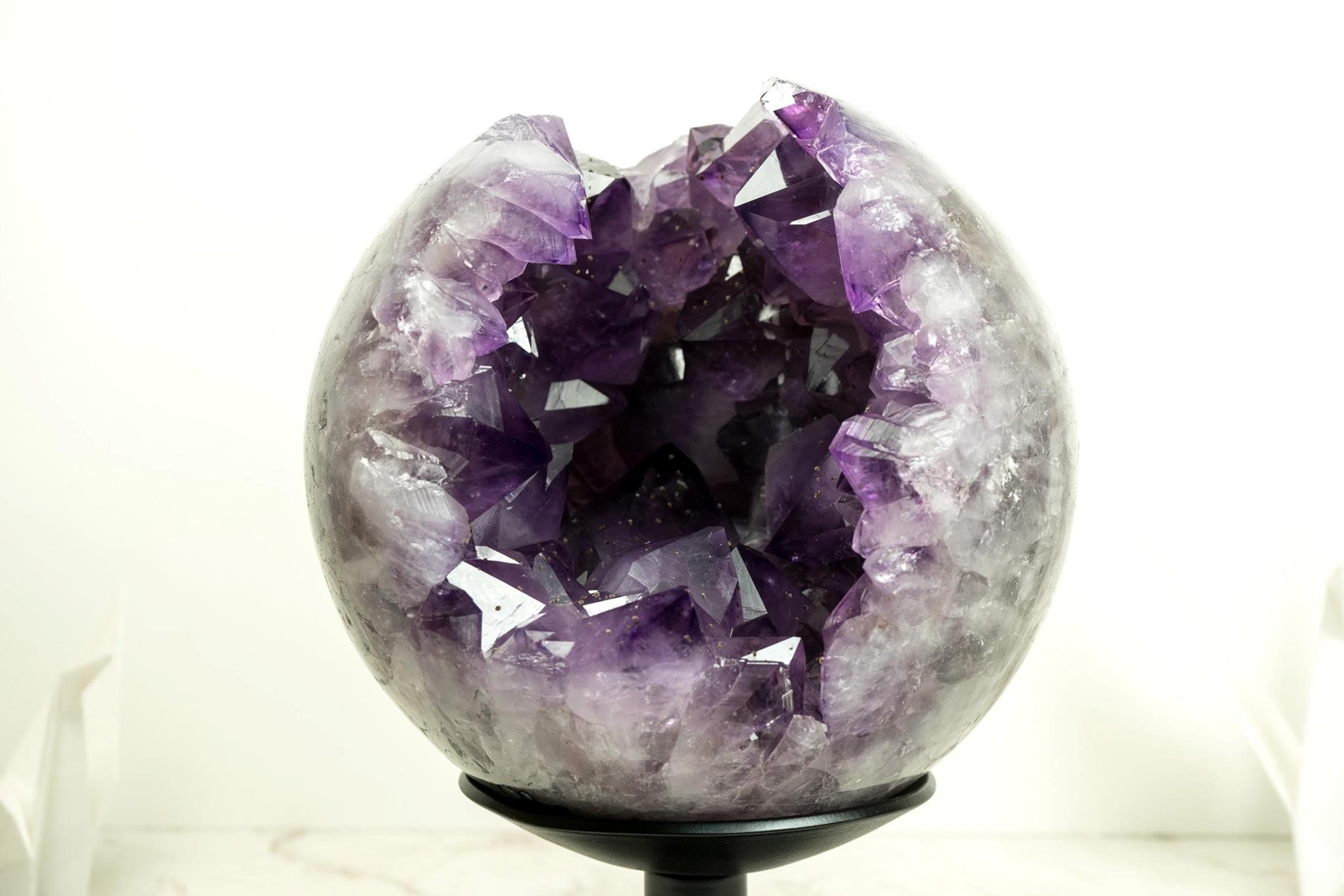 Spectacular X-Large Amethyst Sphere with Deep Purple Amethyst, Large and Shiny P Spectacular X-Large Amethyst Sphere with Deep Purple Amethyst, Large and Shiny P