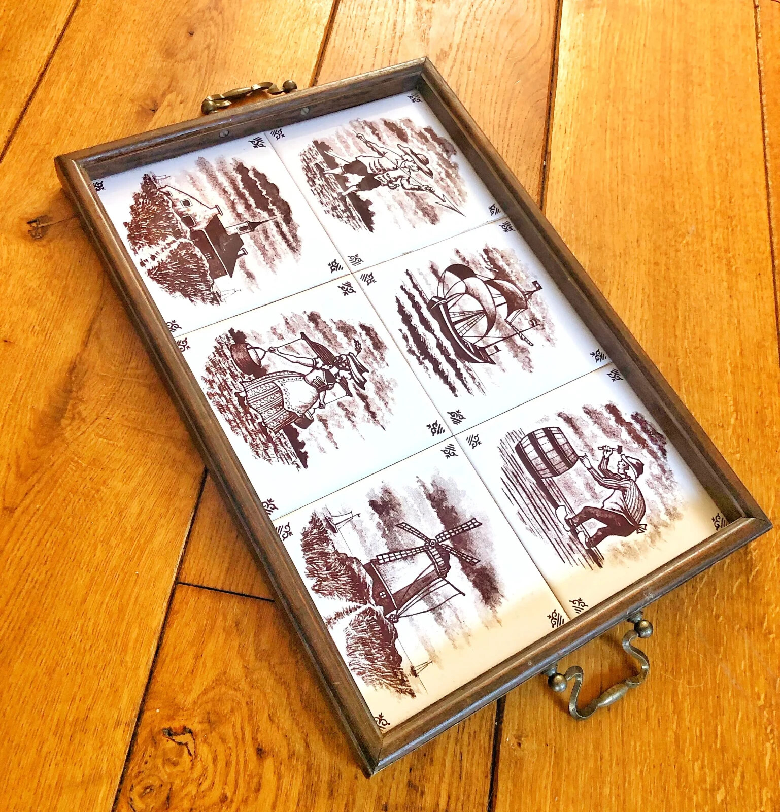 (Holland) Delft Brown serving tray, 1920s, antque tiles, wooden, metal handles (Holland) Delft Brown serving tray, 1920s, antque tiles, wooden, metal handles