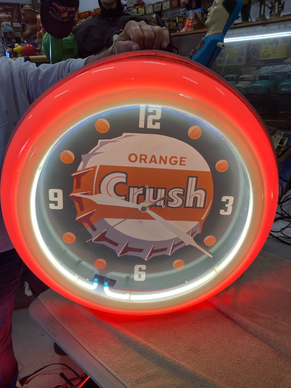 Orange Crush Soda Cola Cleveland Neon Light Up Clock 26 Orange Crush Soda Cola Cleveland Neon Light Up Clock 26