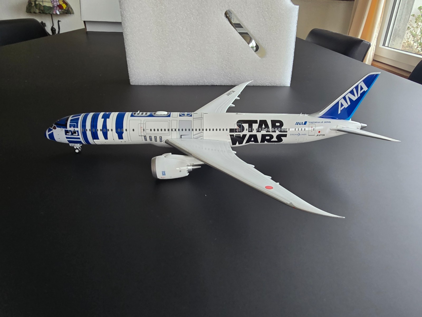 1/200 JCWings200 ANA All Nippon Star Wars B787-900 VERY RARE 1/200 JCWings200 ANA All Nippon Star Wars B787-900 VERY RARE