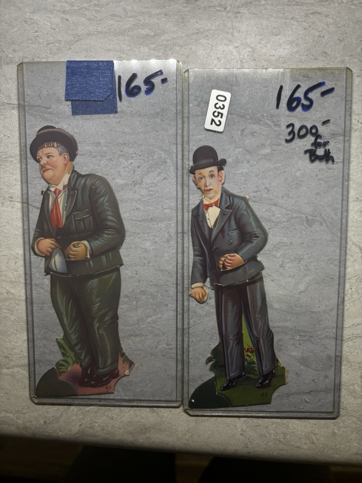 VERY RARE : AMATLLER chocolates Spanish 1927 die cut trade card LAUREL & HARDY VERY RARE : AMATLLER chocolates Spanish 1927 die cut trade card LAUREL & HARDY
