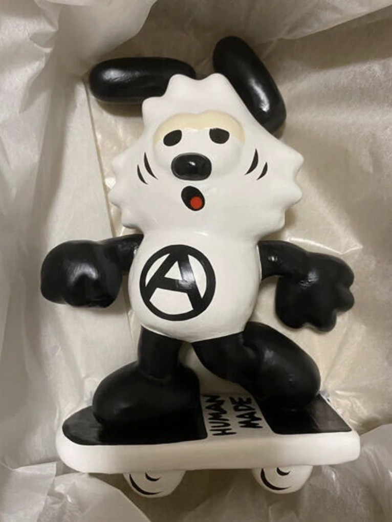 Human Made x Verdy Gdc Paper Mache Display Vick Vinyl Toy Figurine Human Made x Verdy Gdc Paper Mache Display Vick Vinyl Toy Figurine