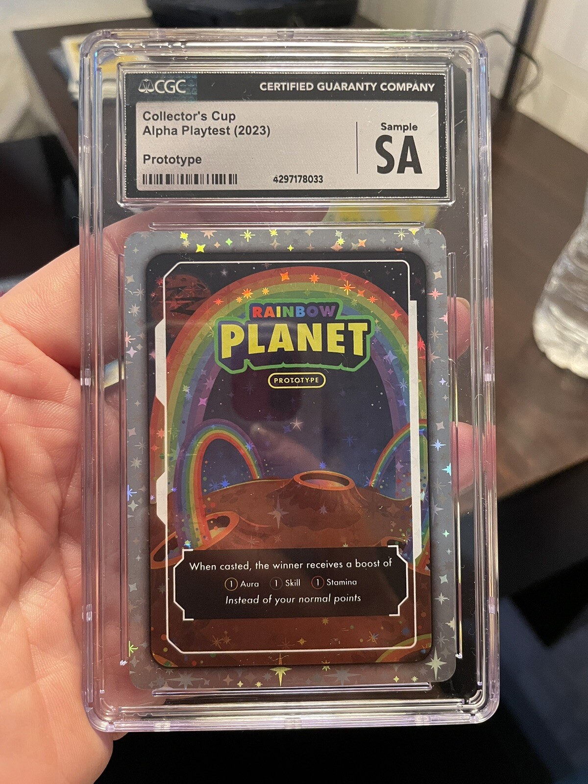 2023 VeeFriends C&C RAINBOW PLANET + Auto Sticker Super Ultra RARE Gary V. 2023 VeeFriends C&C RAINBOW PLANET + Auto Sticker Super Ultra RARE Gary V.