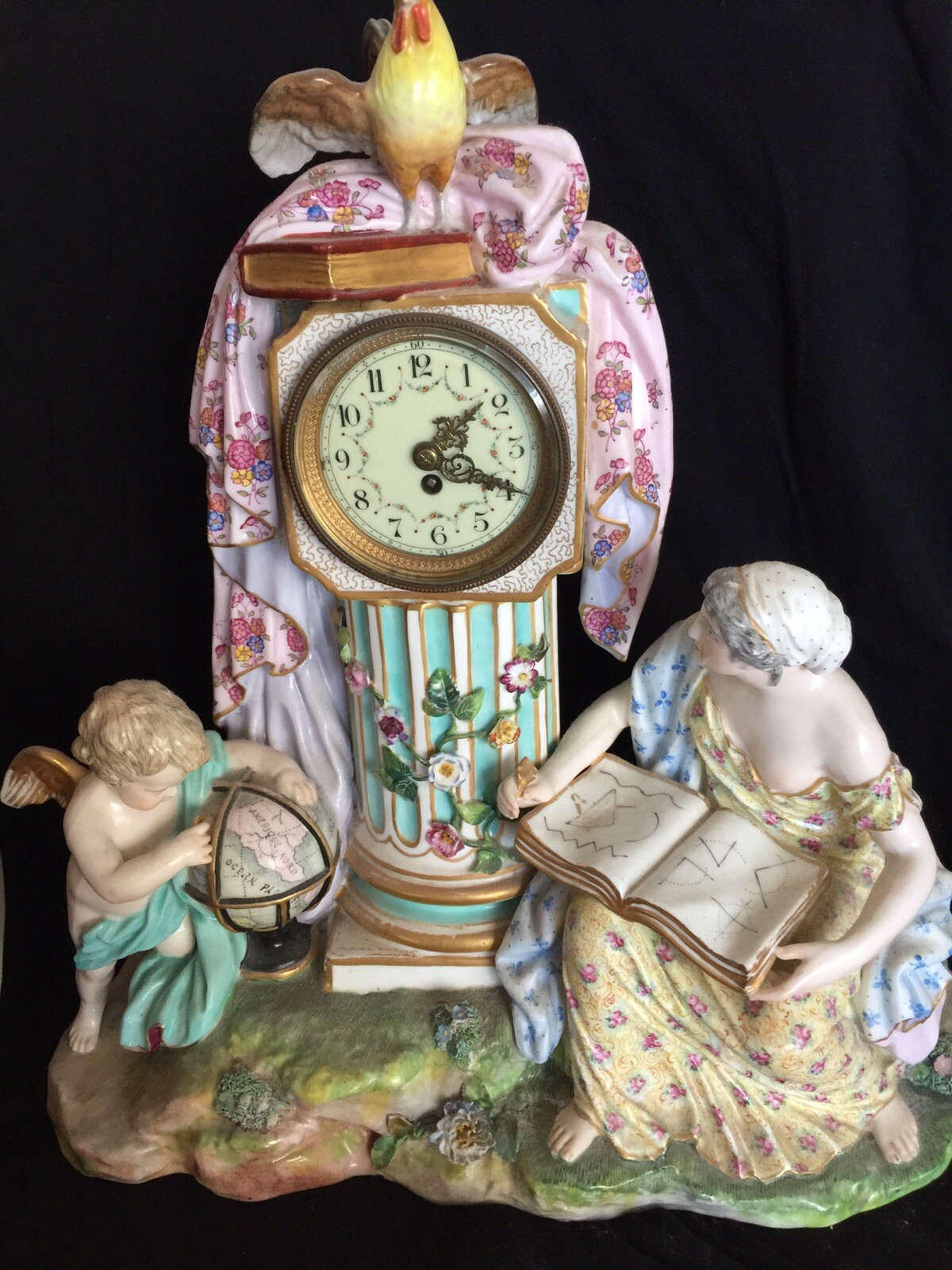 Antique German Porcelain Large 18 Century Meissen figurine Clock