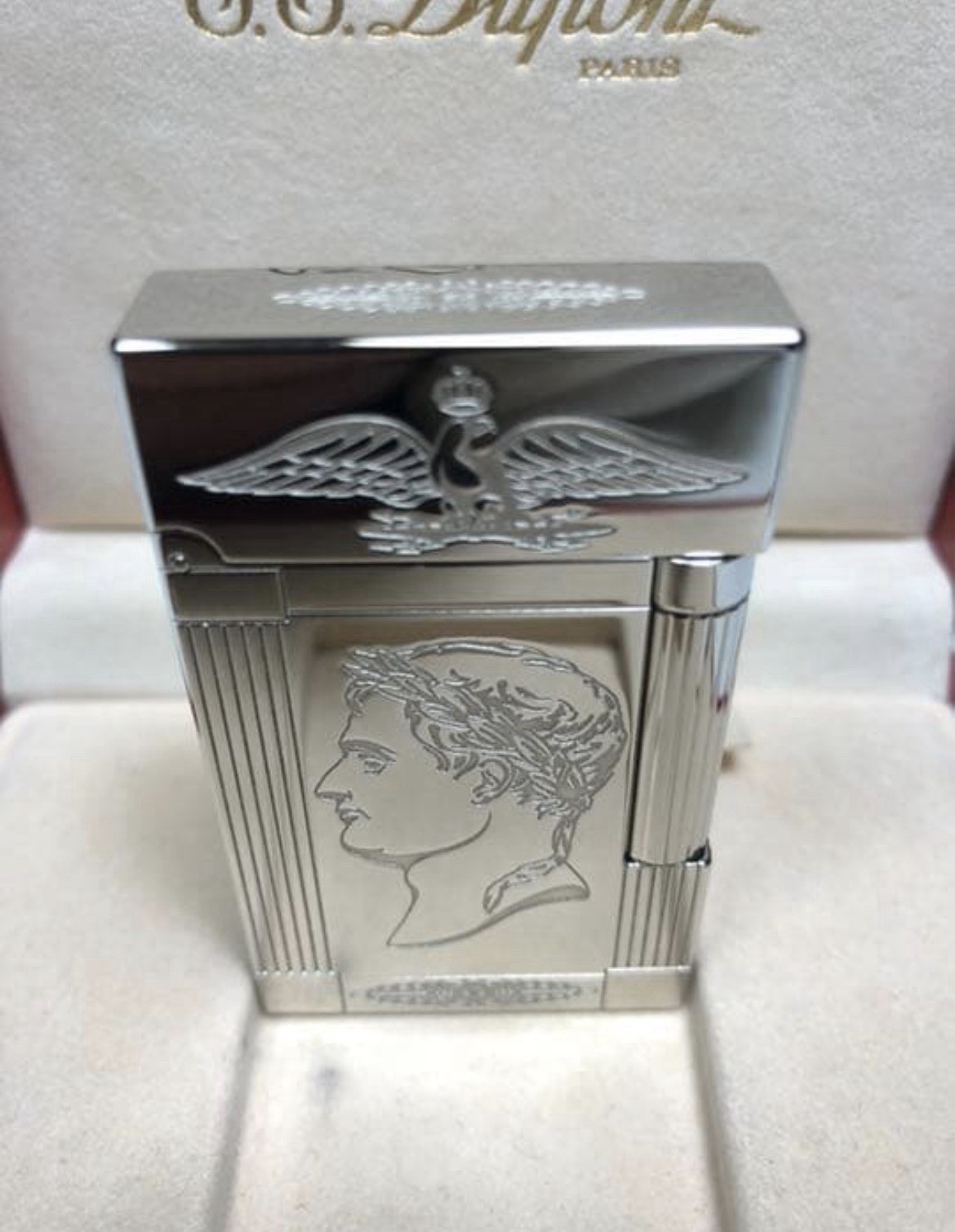 Dupont gas lighter line 2. world limited edition. Rare. Napoleon. Dupont gas lighter line 2. world limited edition. Rare. Napoleon.