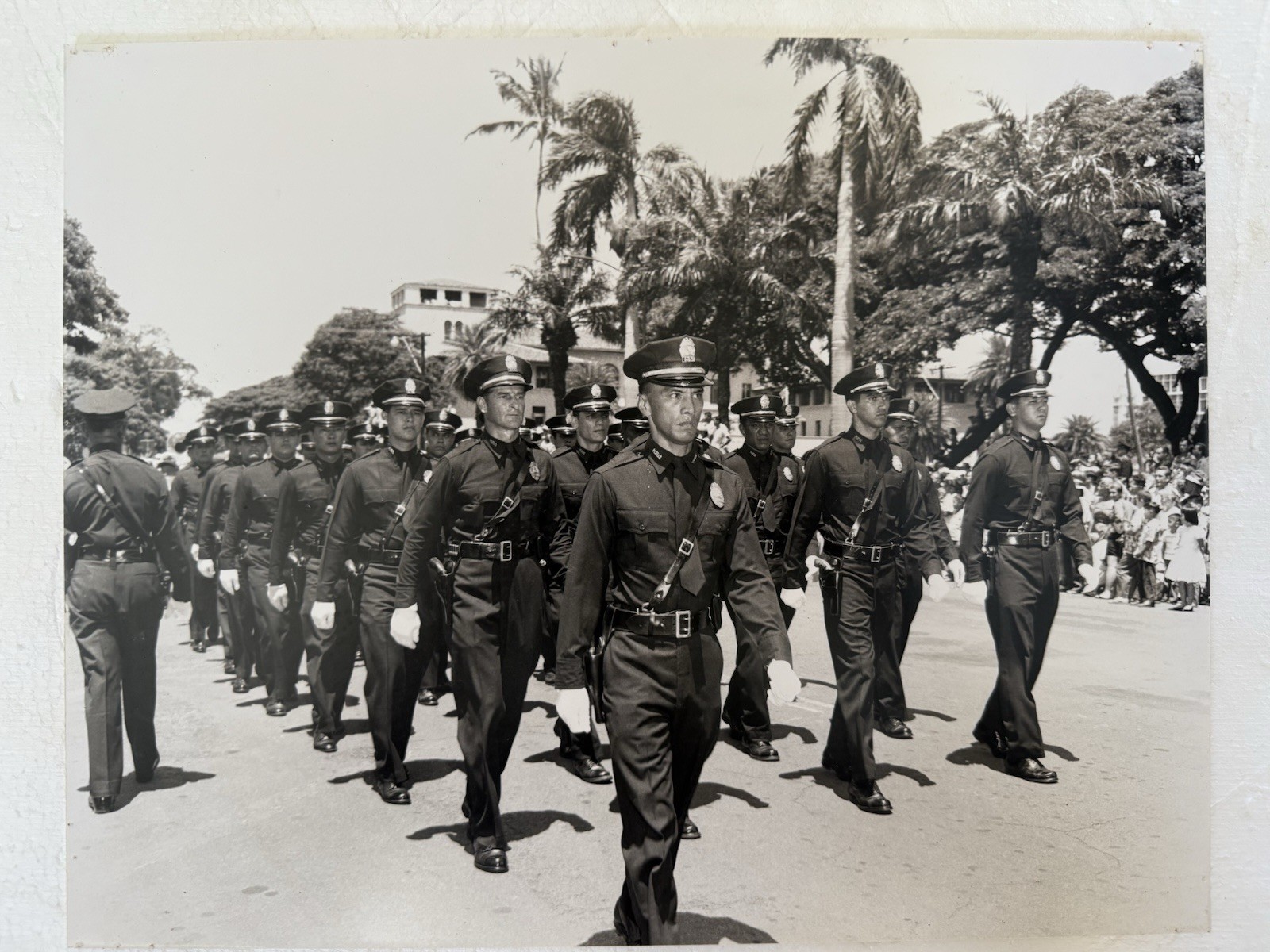 Vintage 1940s–50s Honolulu Police Parade Photo – HPD Officers Marching, 11x14 Vintage 1940s–50s Honolulu Police Parade Photo – HPD Officers Marching, 11x14